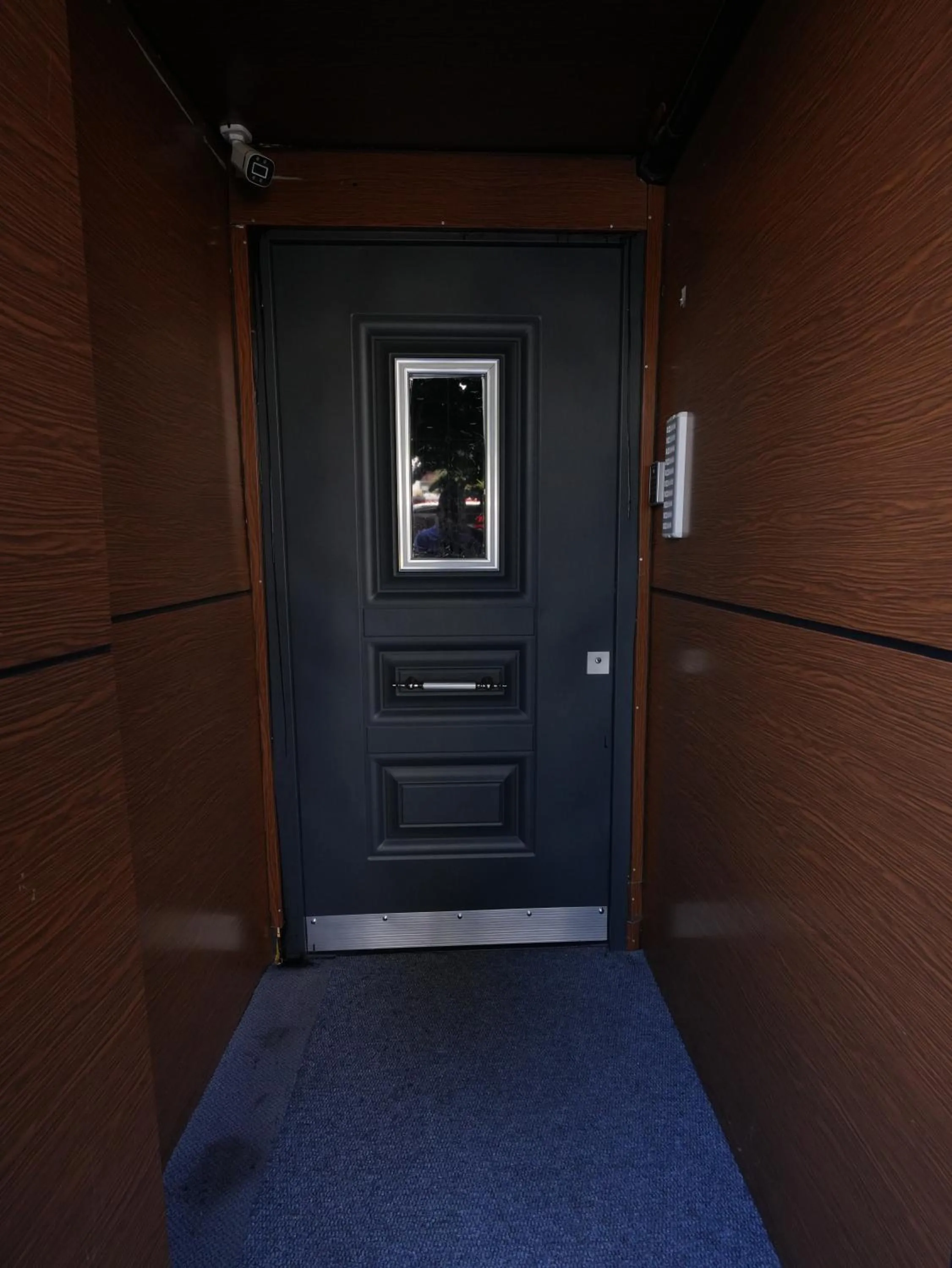 Property building in No 139 Apartments