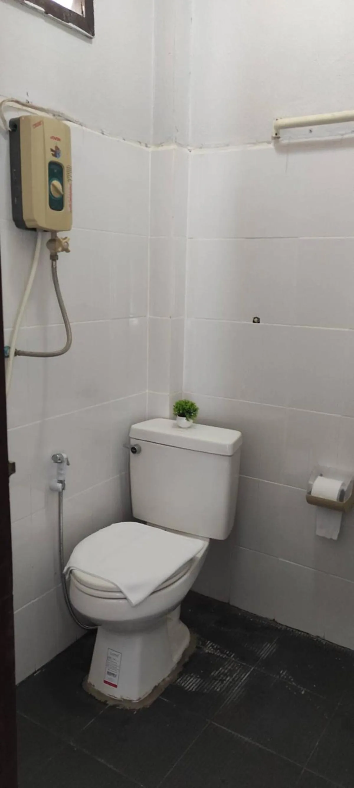 Toilet in A-Thip House