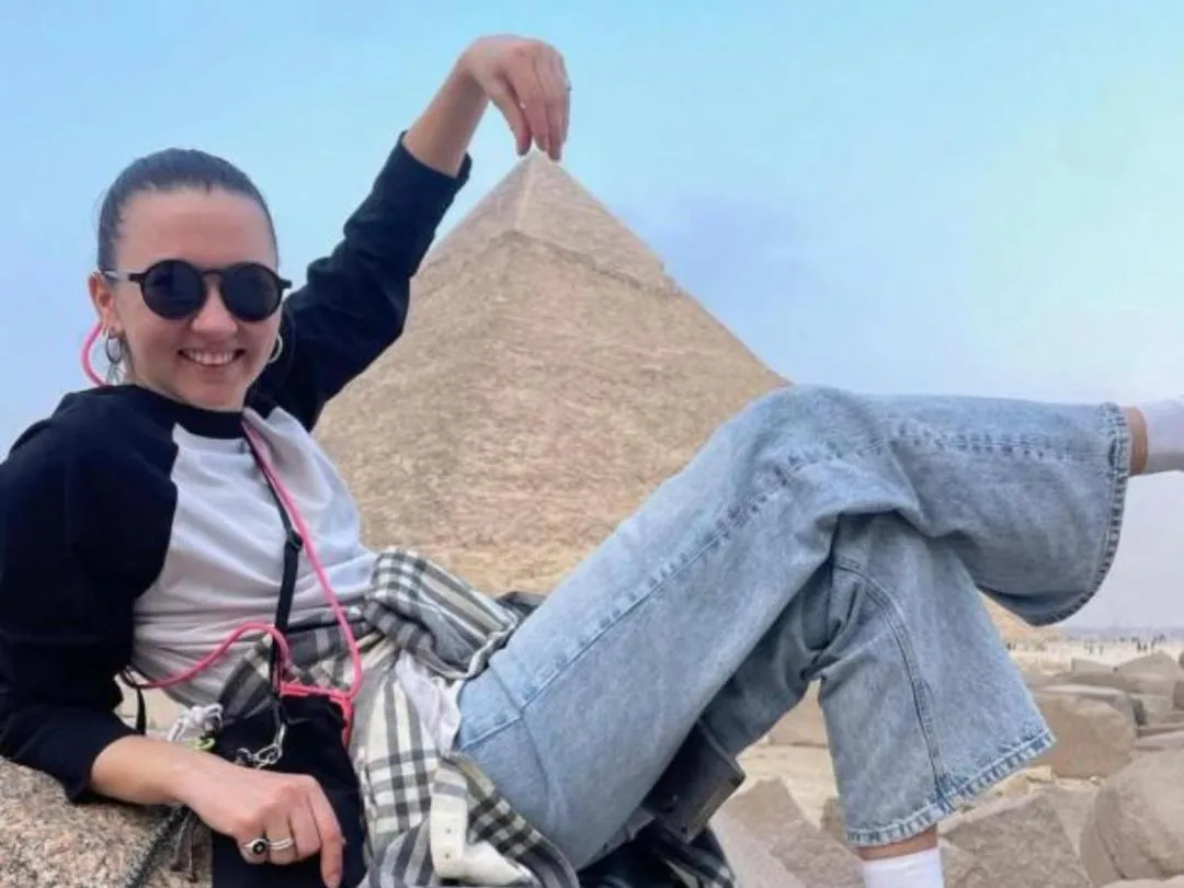 Day in Falcon pyramids inn