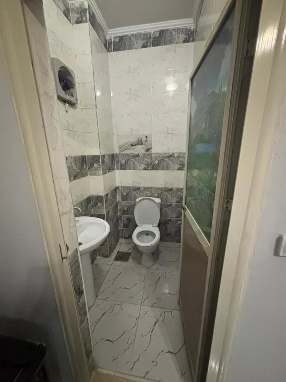 Shower in Falcon pyramids inn