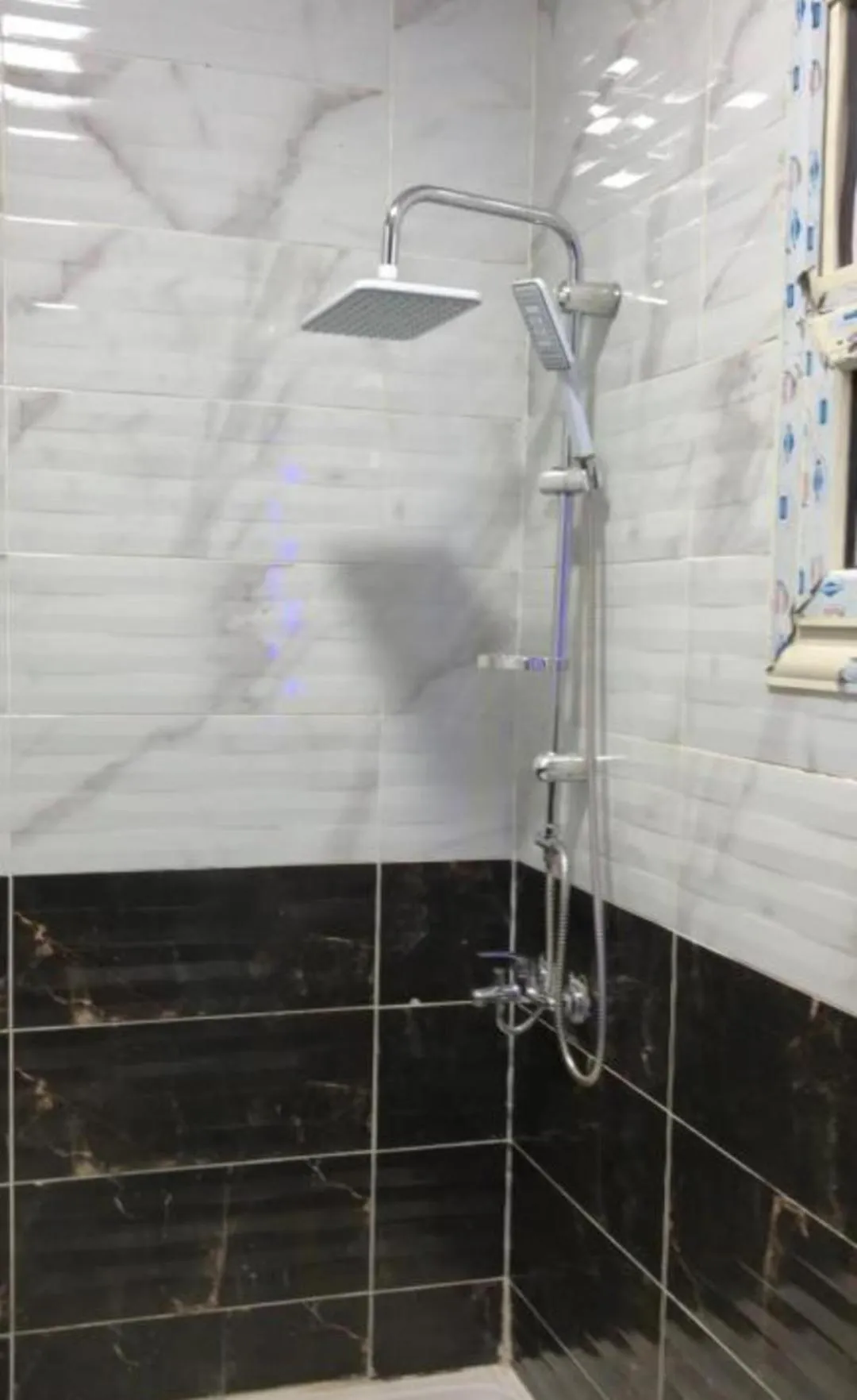 Shower in Falcon pyramids inn