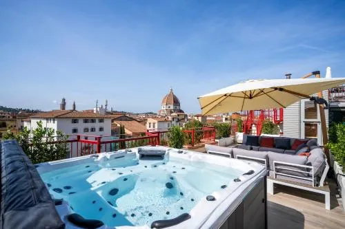 Jacuzzi Rooftop View 360 Penthouse