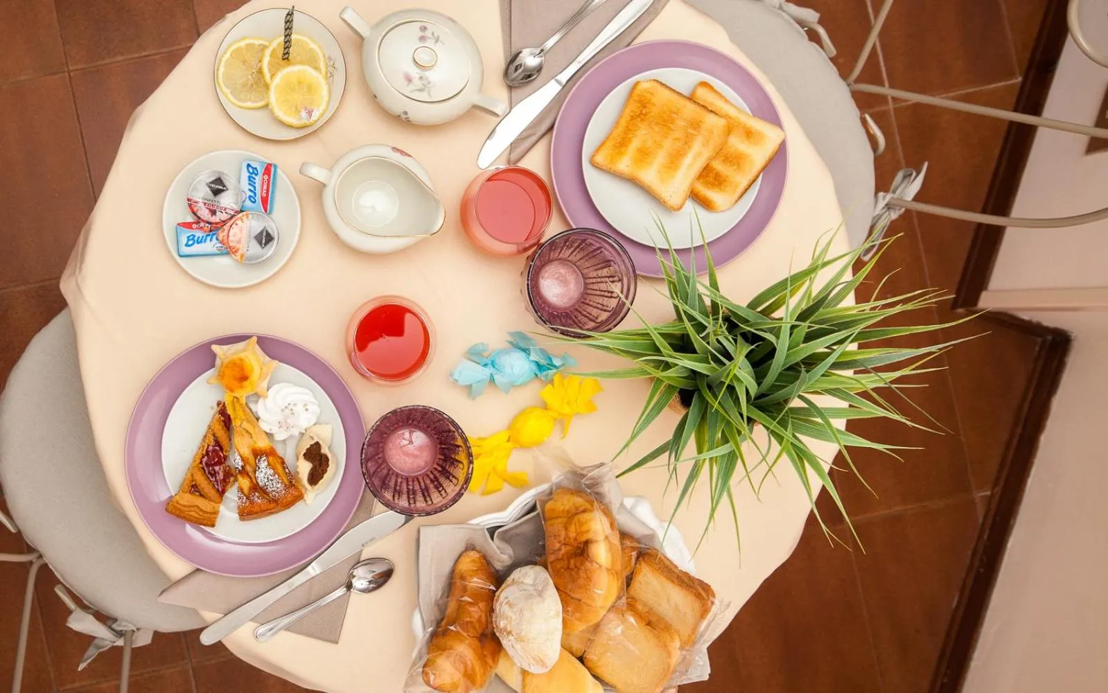 Food and drinks in La Tuia e il Tasso