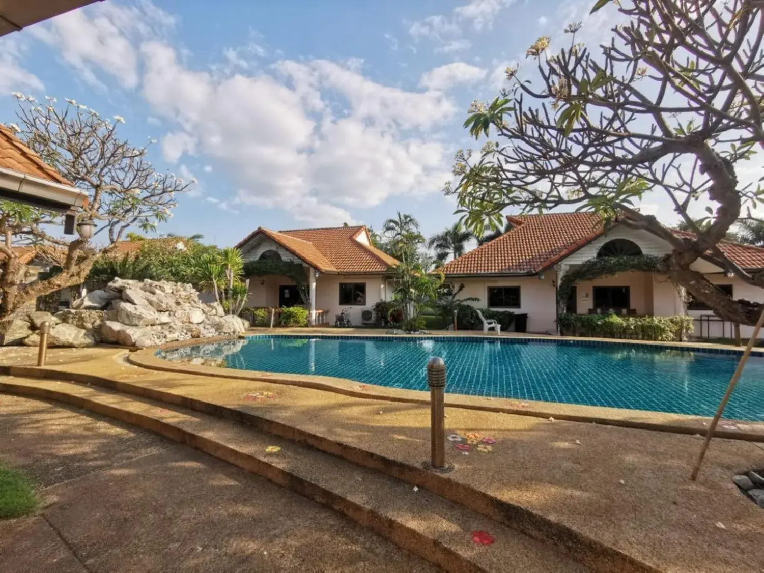 Property building in Two Fifty Nine Resort 259 Resort Property building in Two Fifty Nine Resort 259 Resort