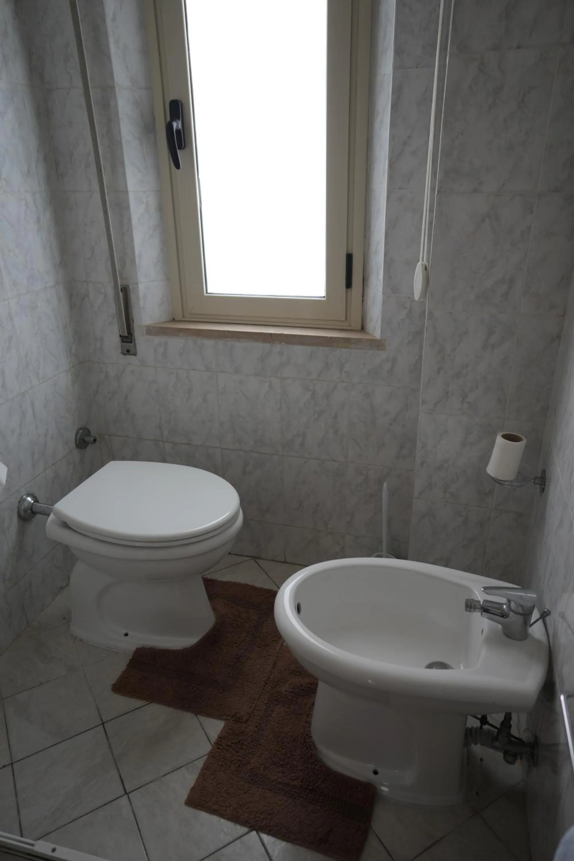 Toilet in La Regina del Sole