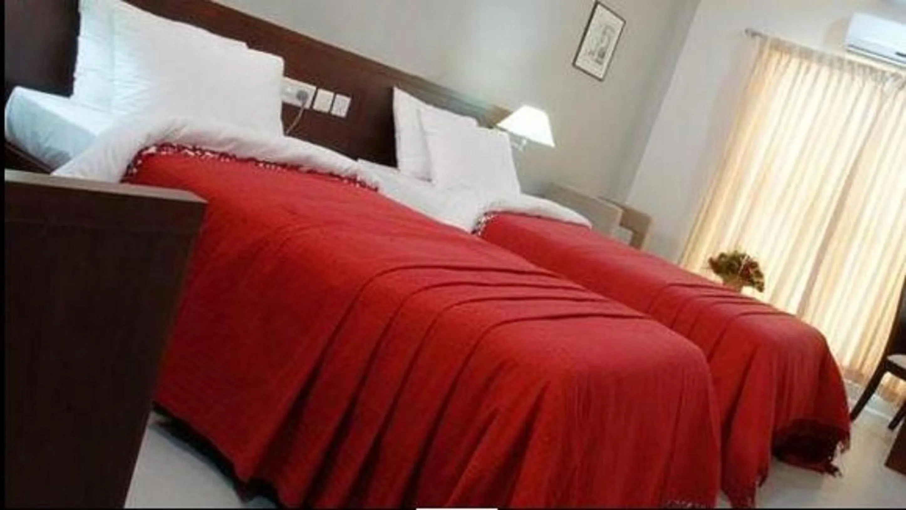 Photo of the whole room, Bed in Broad Bean Cochin