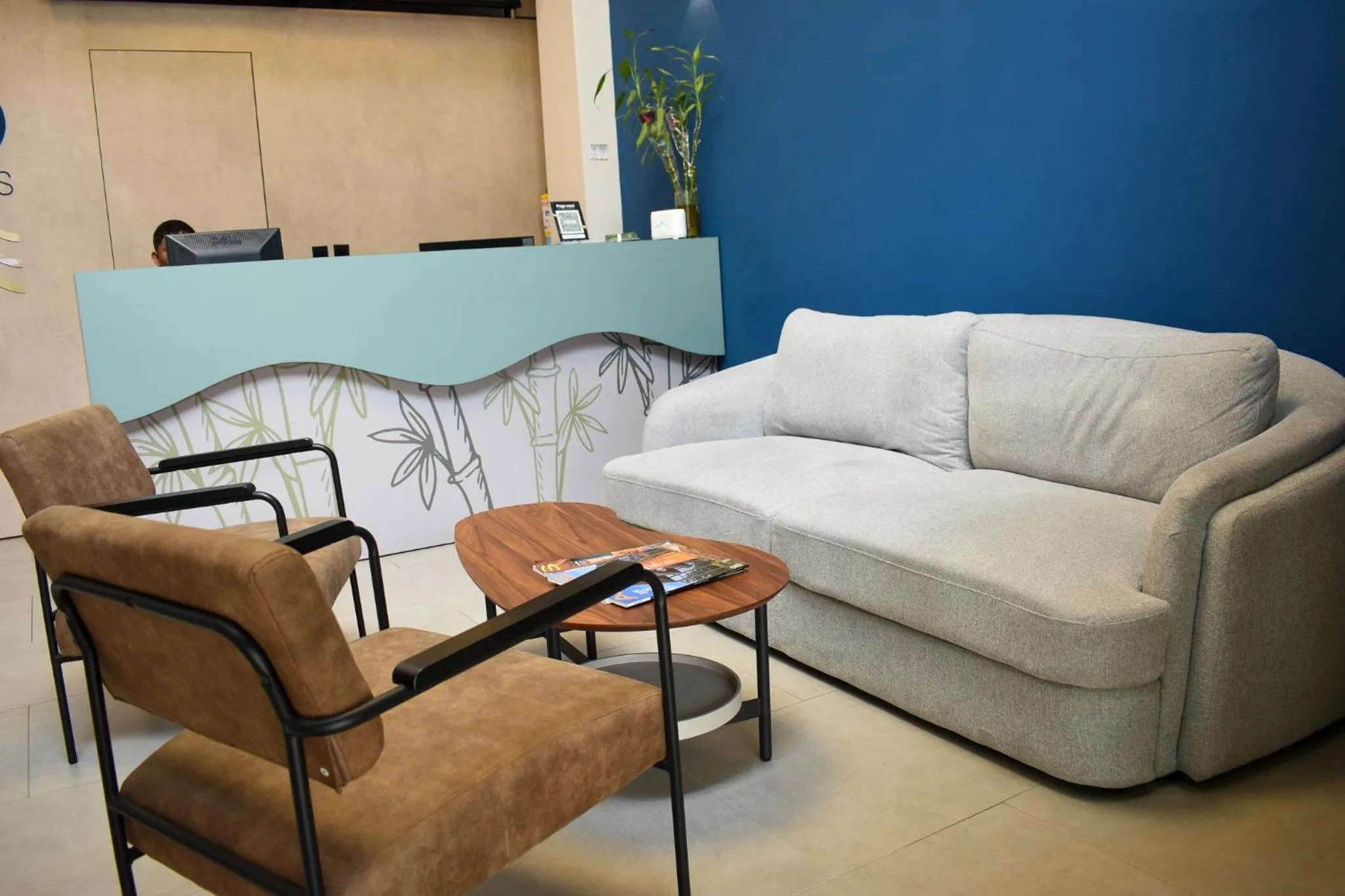 Lobby or reception in Hotel Ryo 74B Suites by Growing Group