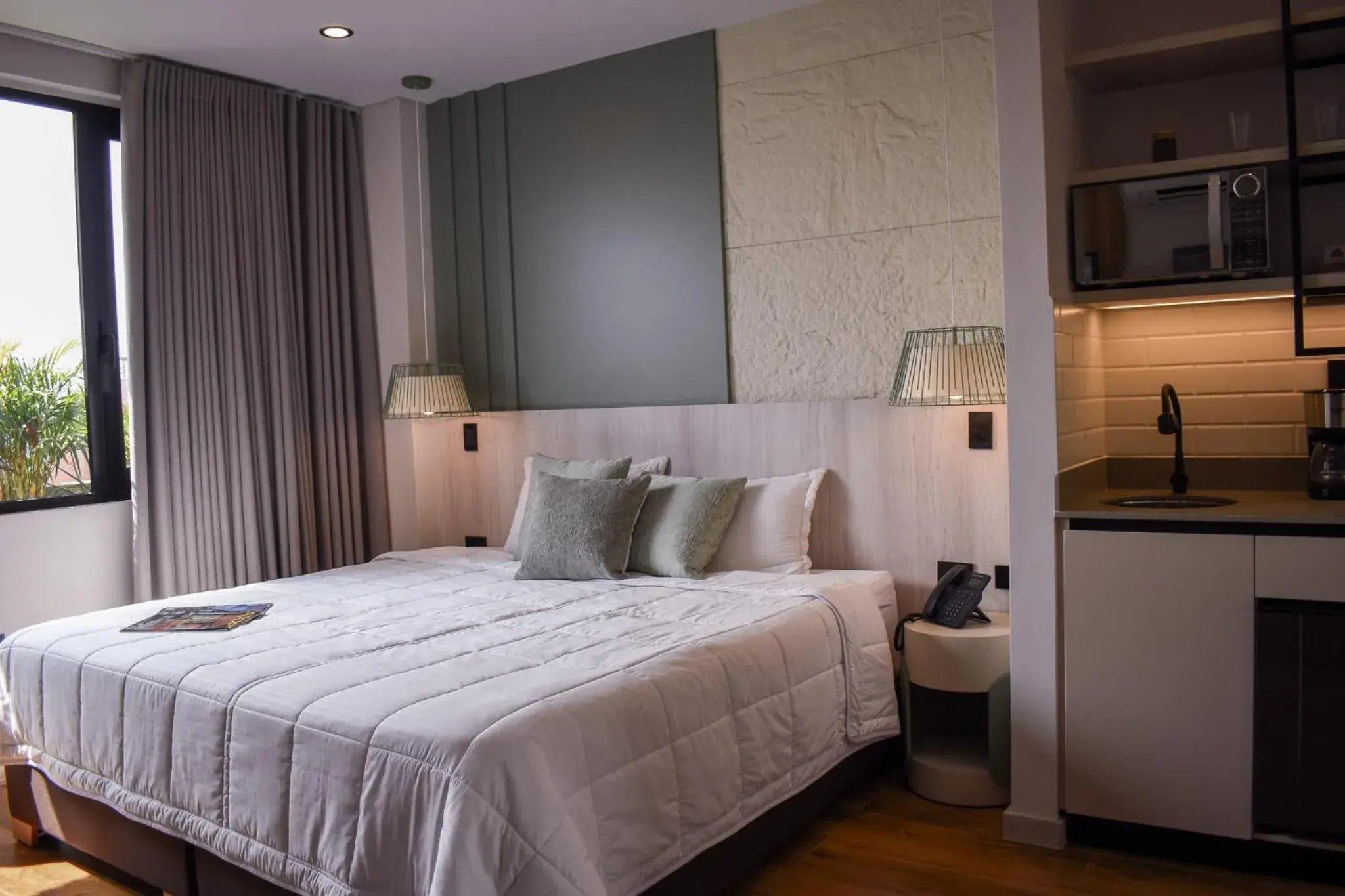 Deluxe Room in Hotel Ryo 74B Suites by Growing Group Deluxe Room in Hotel Ryo 74B Suites by Growing Group