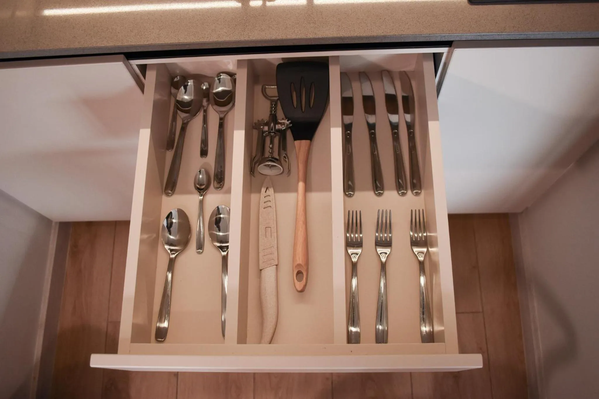 Kitchen or kitchenette in Hotel Ryo 74B Suites by Growing Group