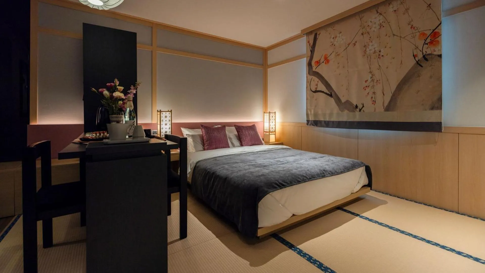 Photo of the whole room, Bed in Anook Resort & Spa Busan Haeundae