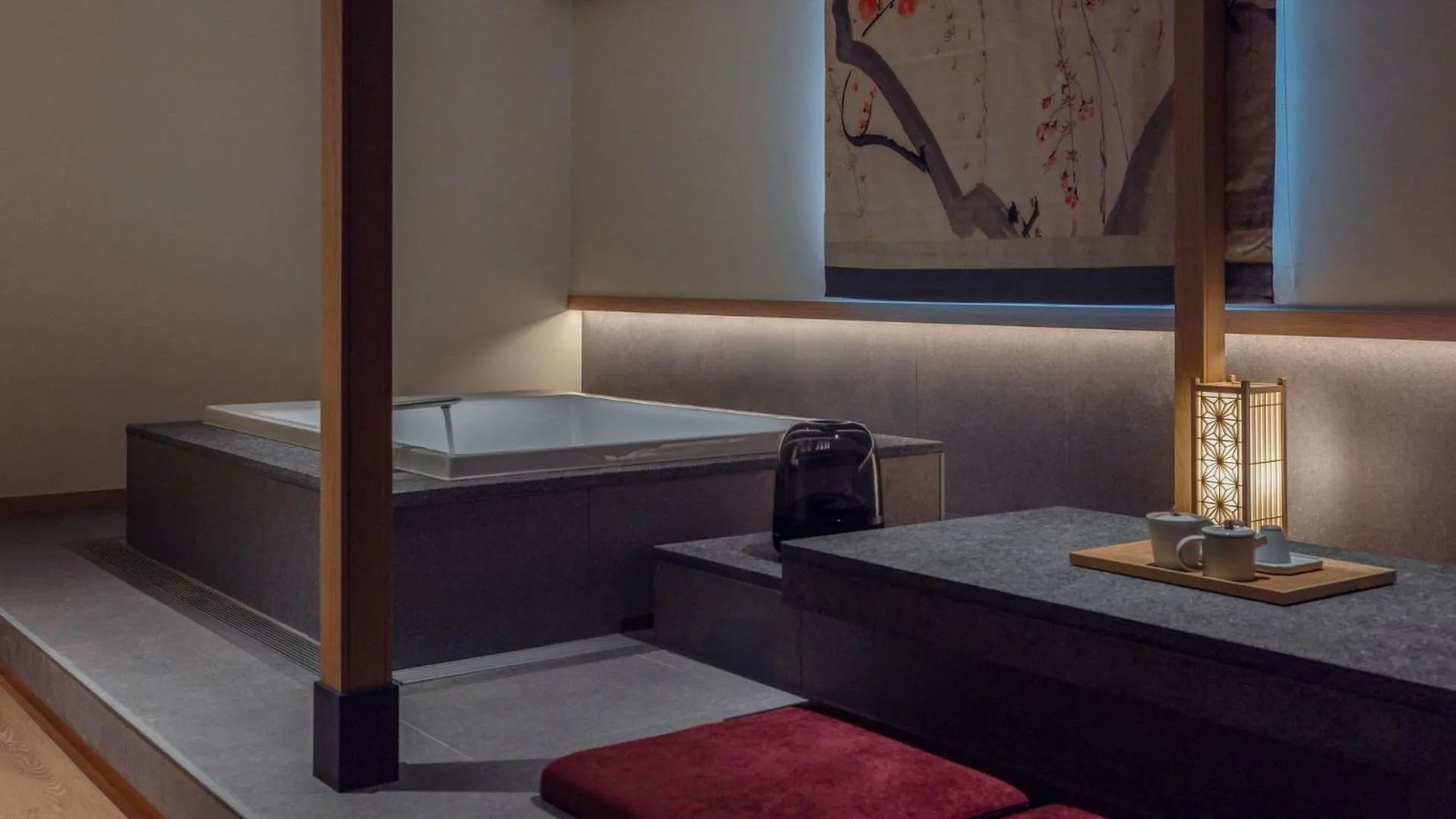 Photo of the whole room, Bed in Anook Resort & Spa Busan Haeundae