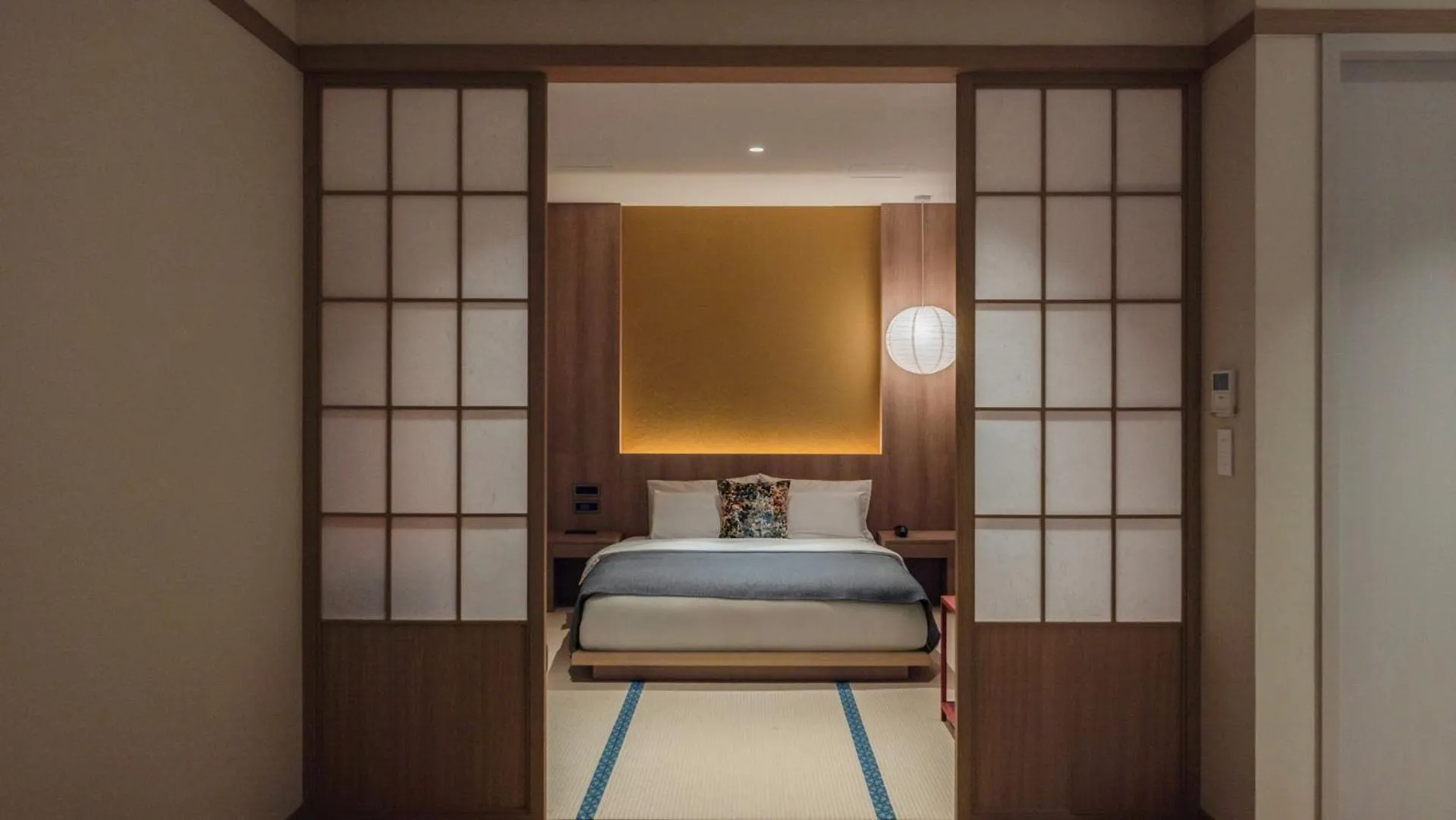 Photo of the whole room, Bed in Anook Resort & Spa Busan Haeundae