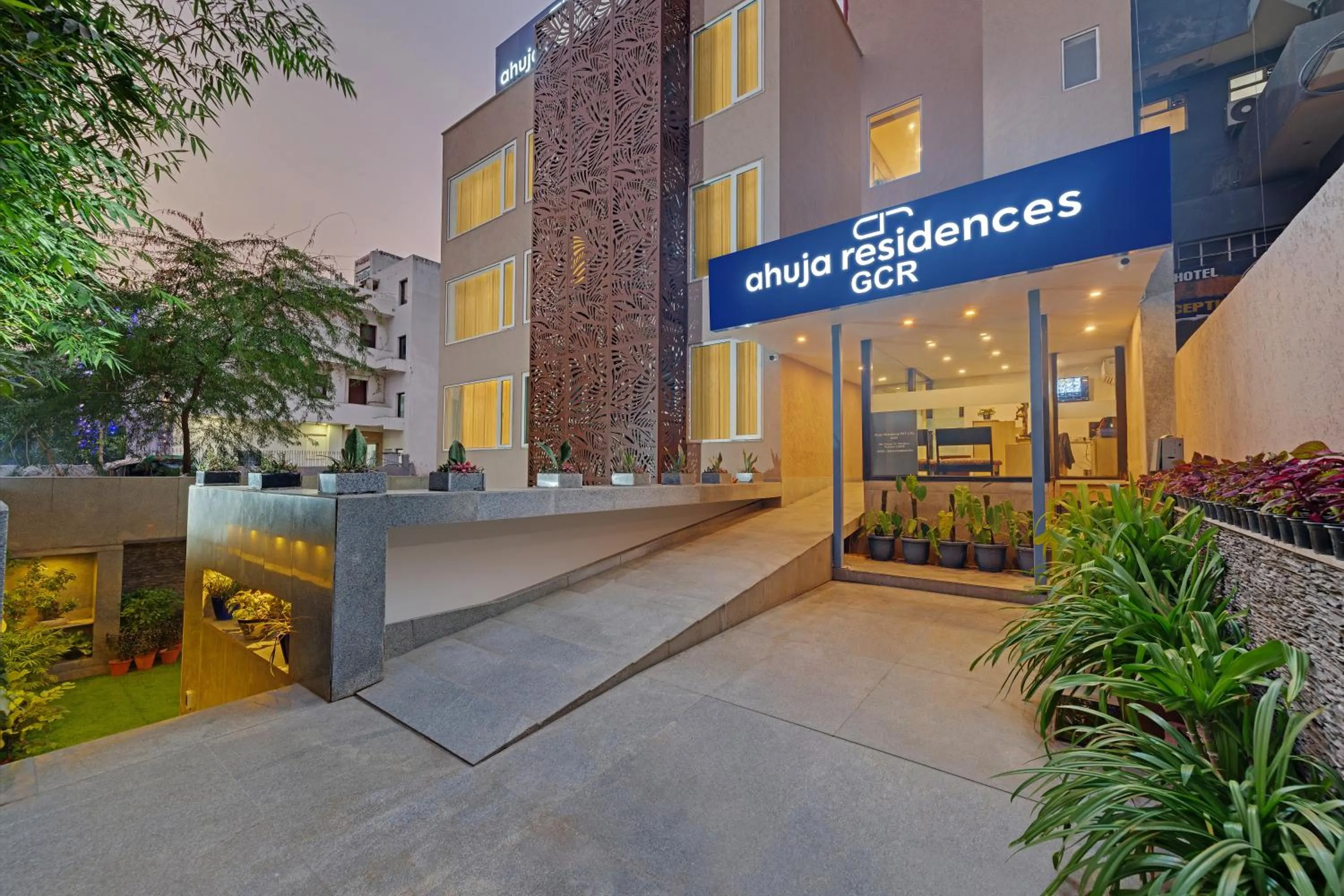 Facade/entrance in Ahuja Residency GCR
