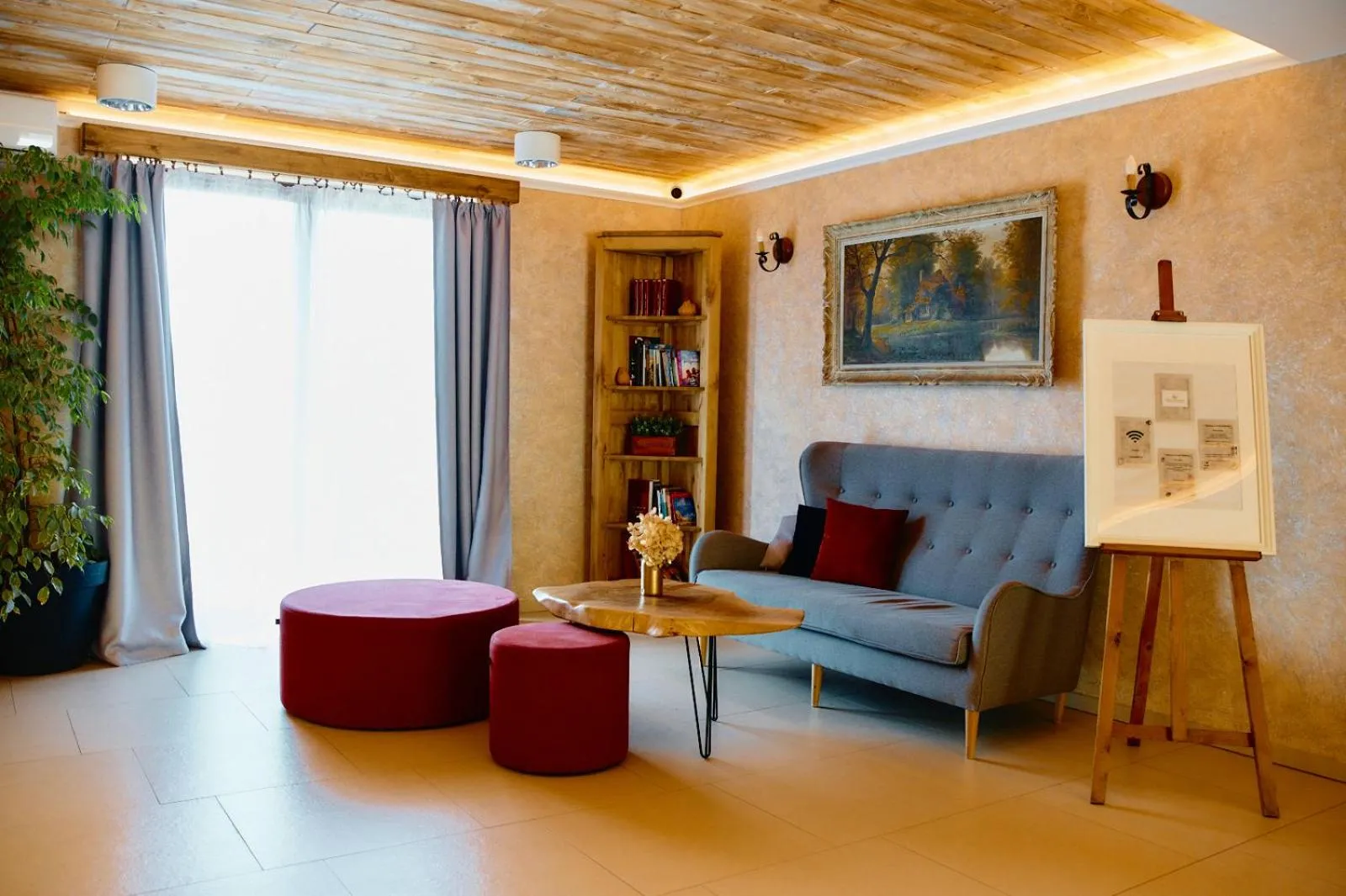 Lobby or reception in Perła Beskidu