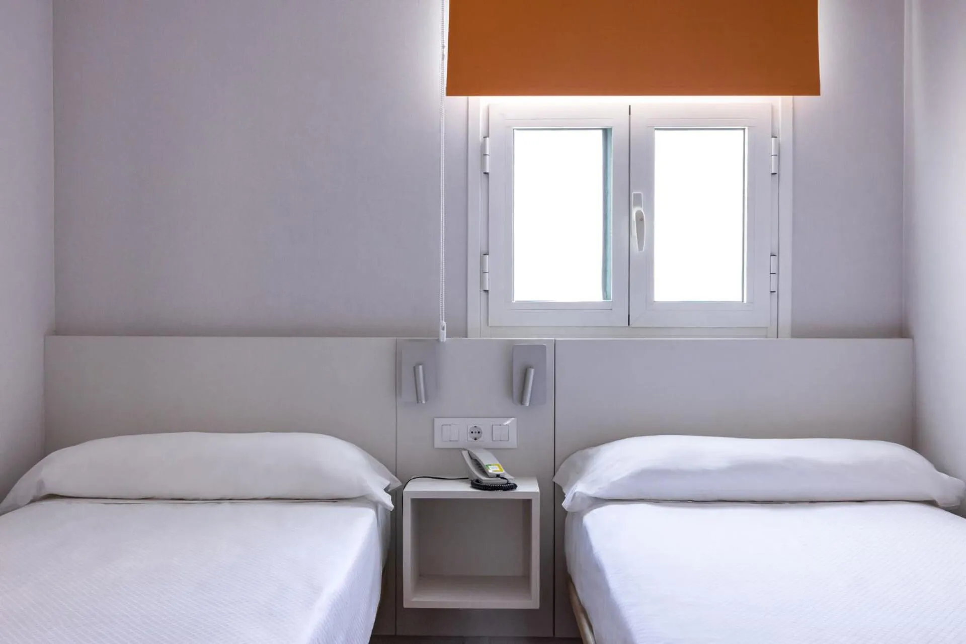 room service, Bed in Paradise Park Fun Lifestyle Hotel