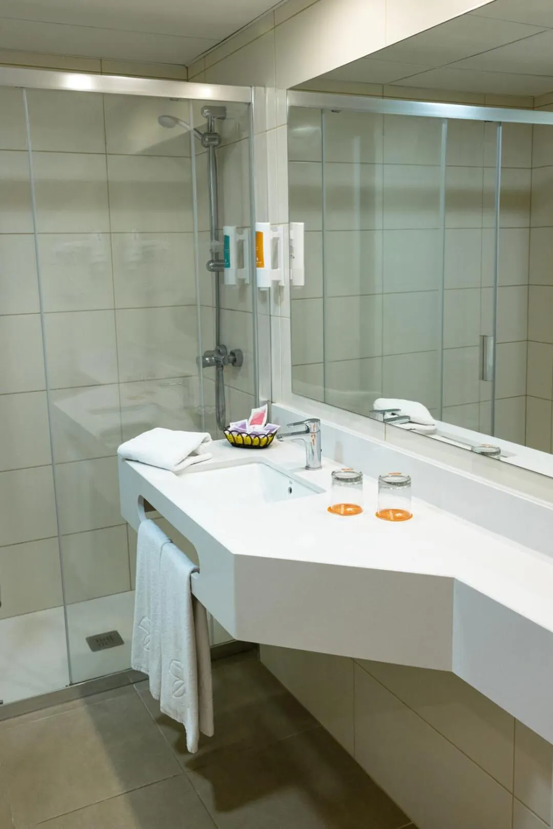 Bathroom in Paradise Park Fun Lifestyle Hotel