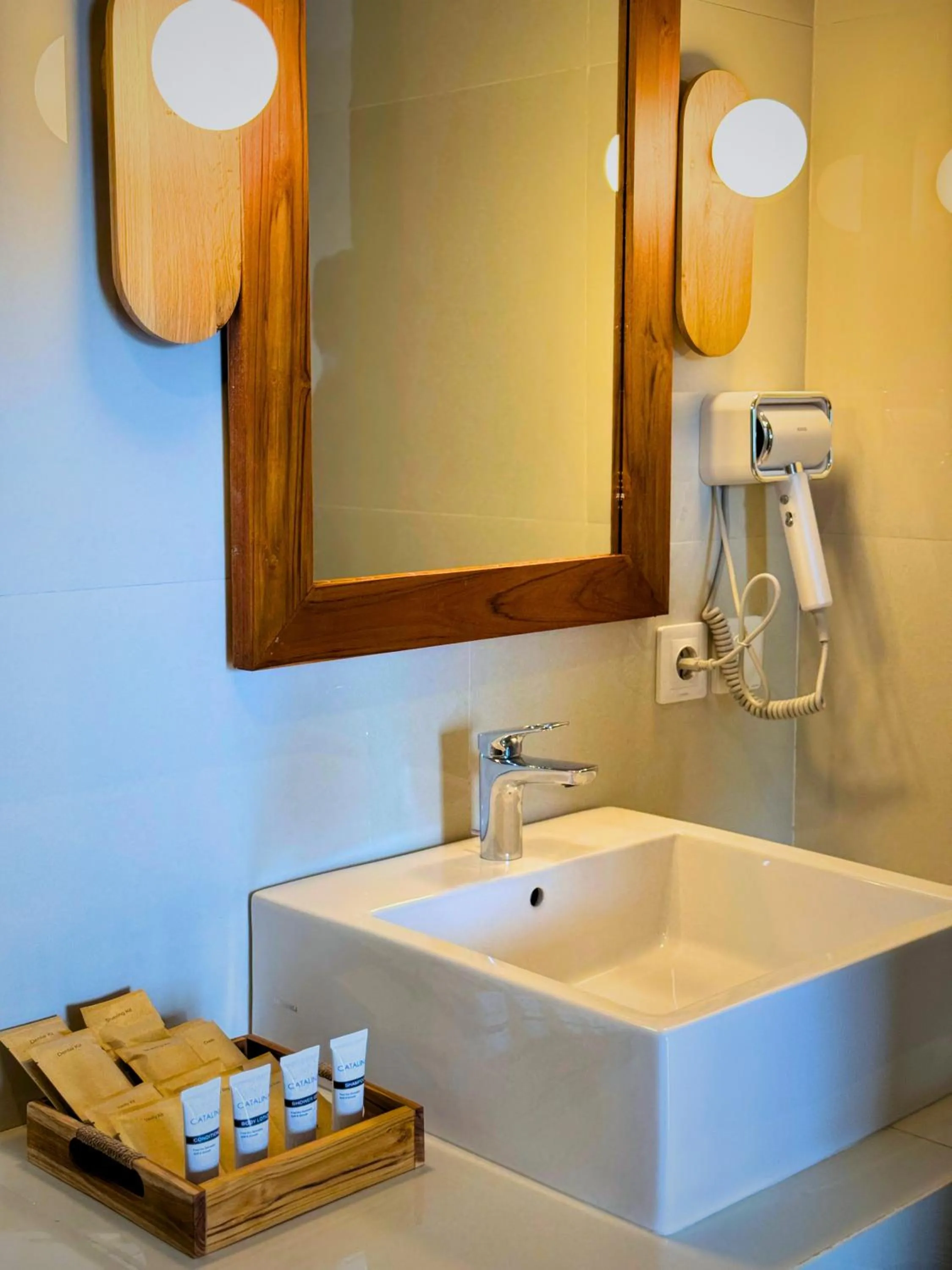 Double Room in Puri Diamond Villas