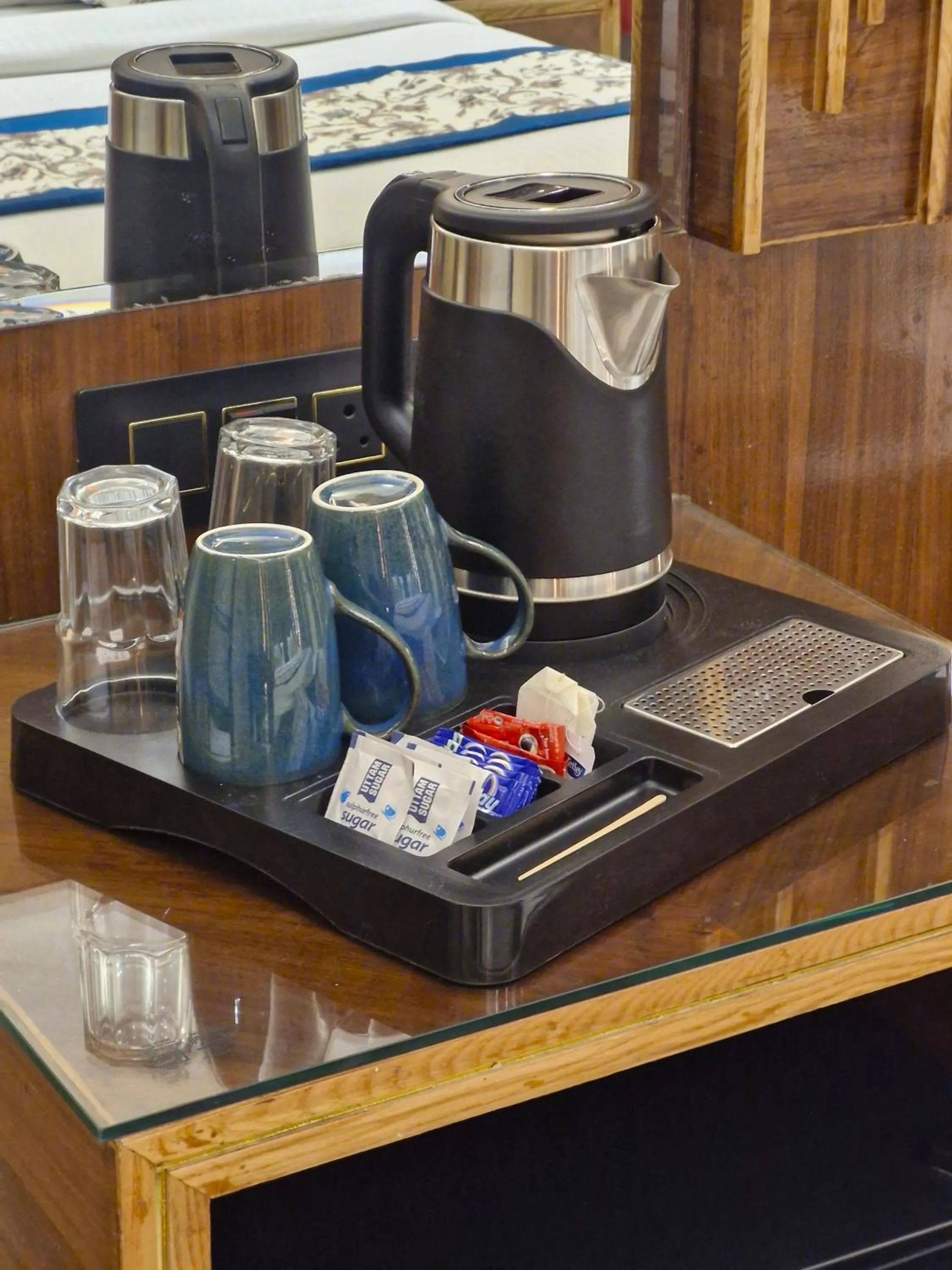 Coffee/tea facilities in Hotel Vanson Villa, City Centre - With Free Airport & Train Station Pickup
