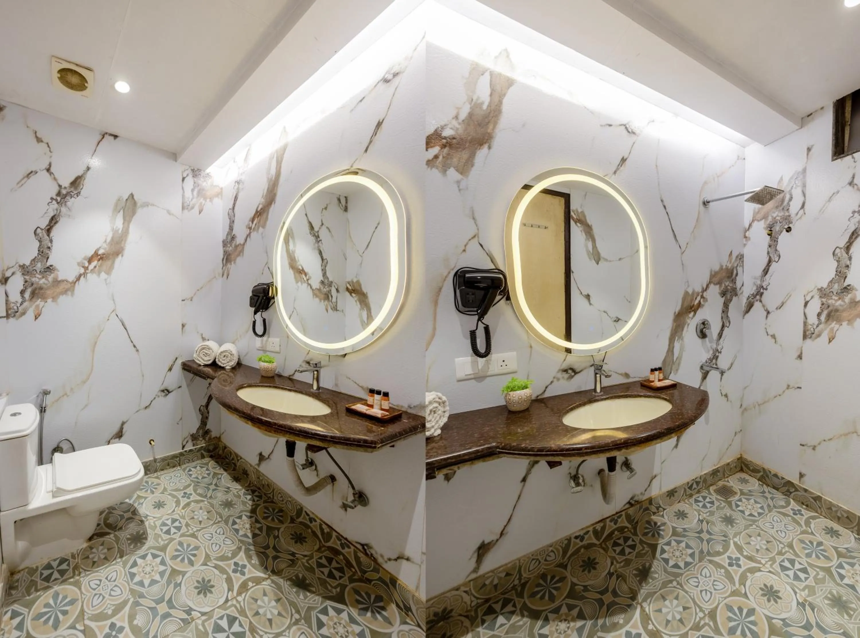 Bathroom in Hotel Vanson Villa, City Centre - With Free Airport & Train Station Pickup