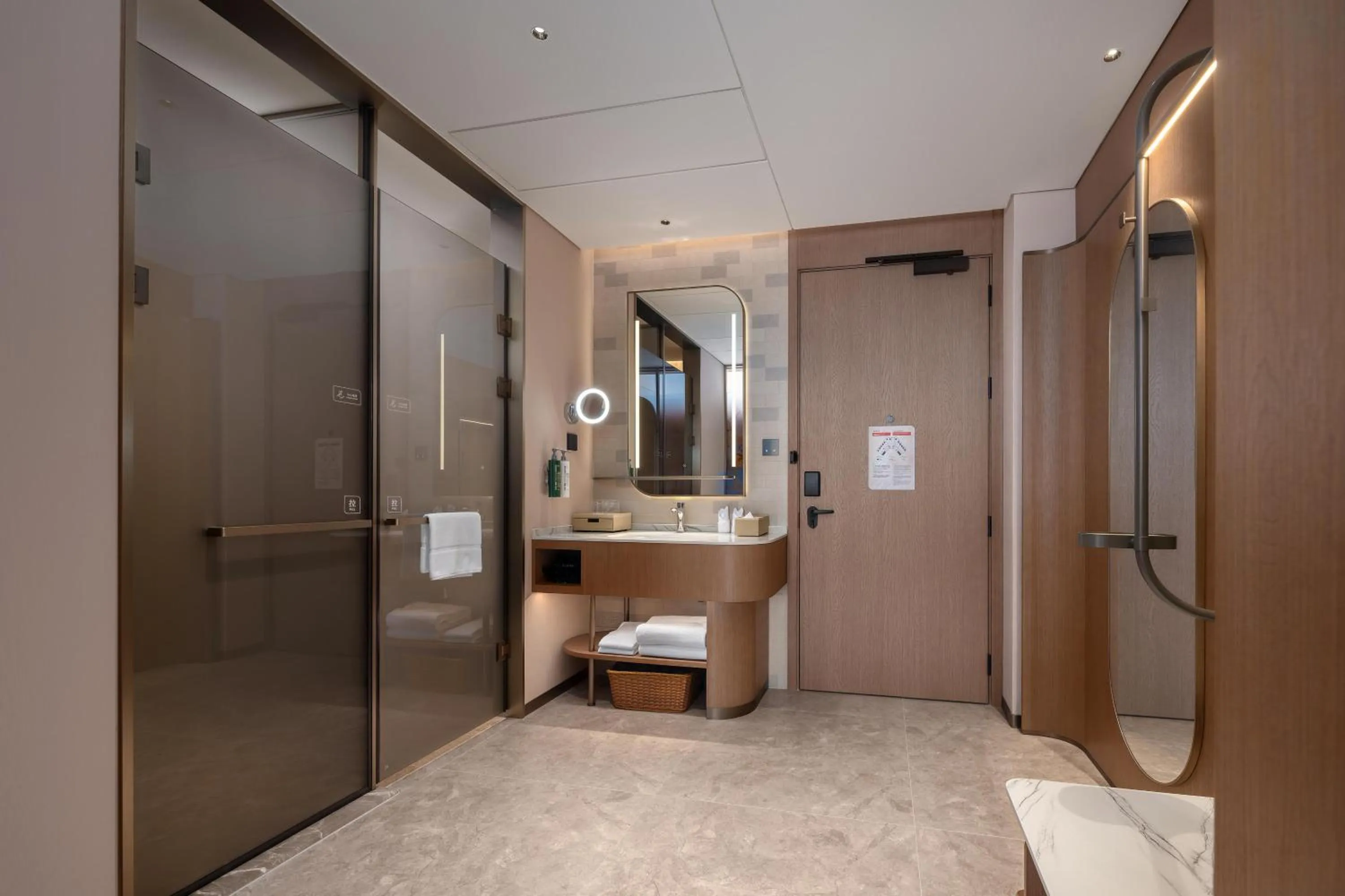 Bathroom in Hilton Garden Inn Jingzhou Shashi