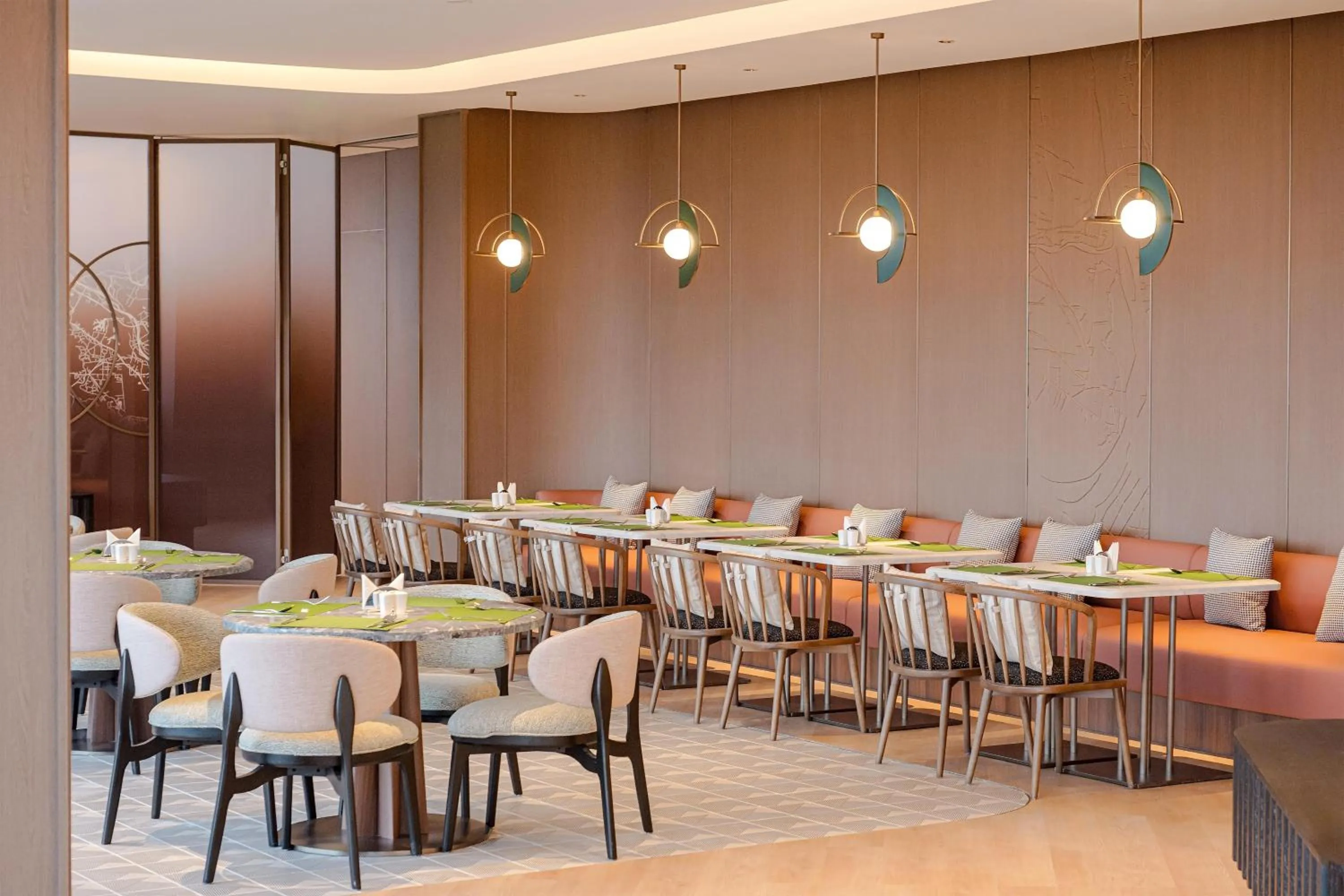 Restaurant/places to eat in Hilton Garden Inn Jingzhou Shashi