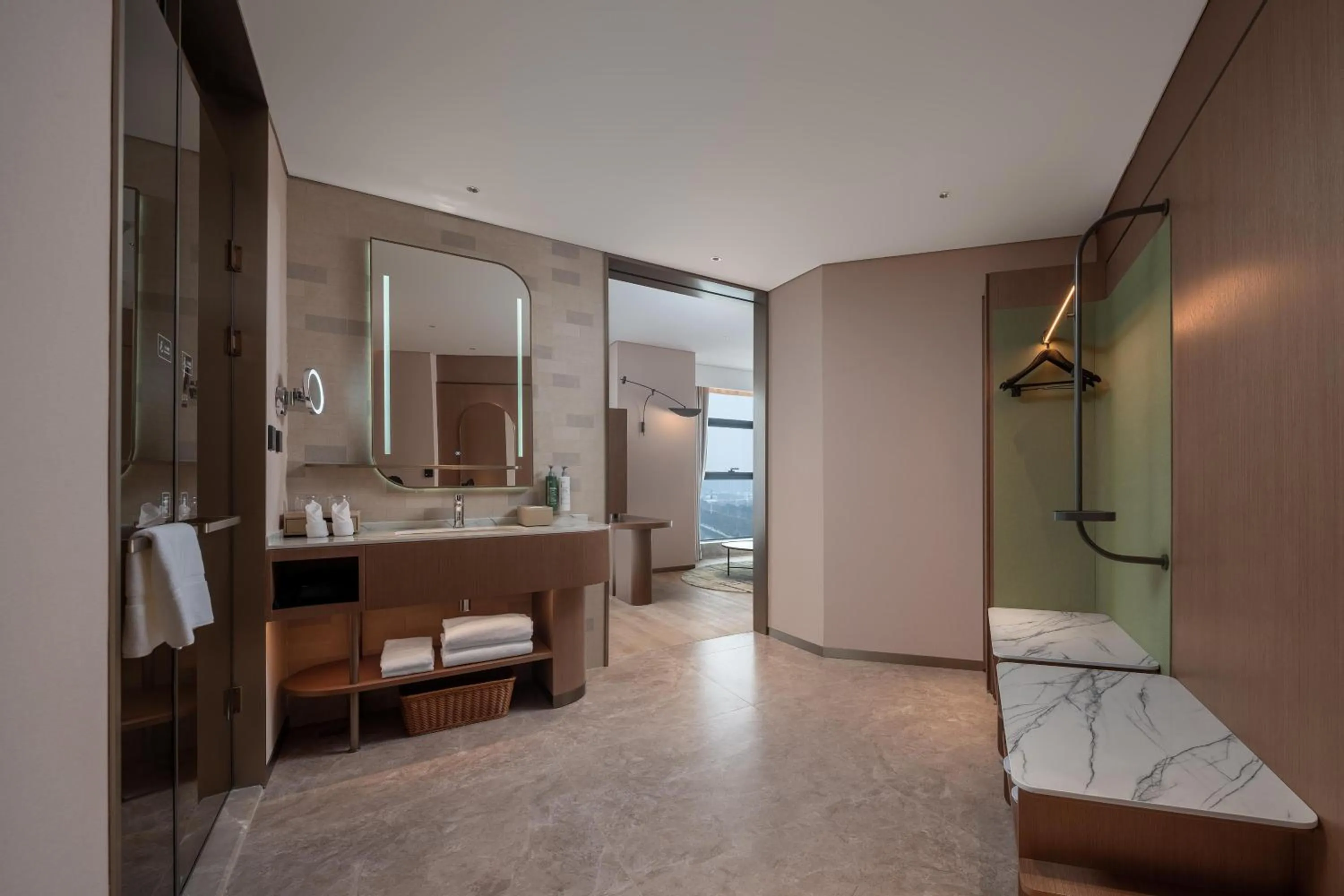 Bathroom in Hilton Garden Inn Jingzhou Shashi