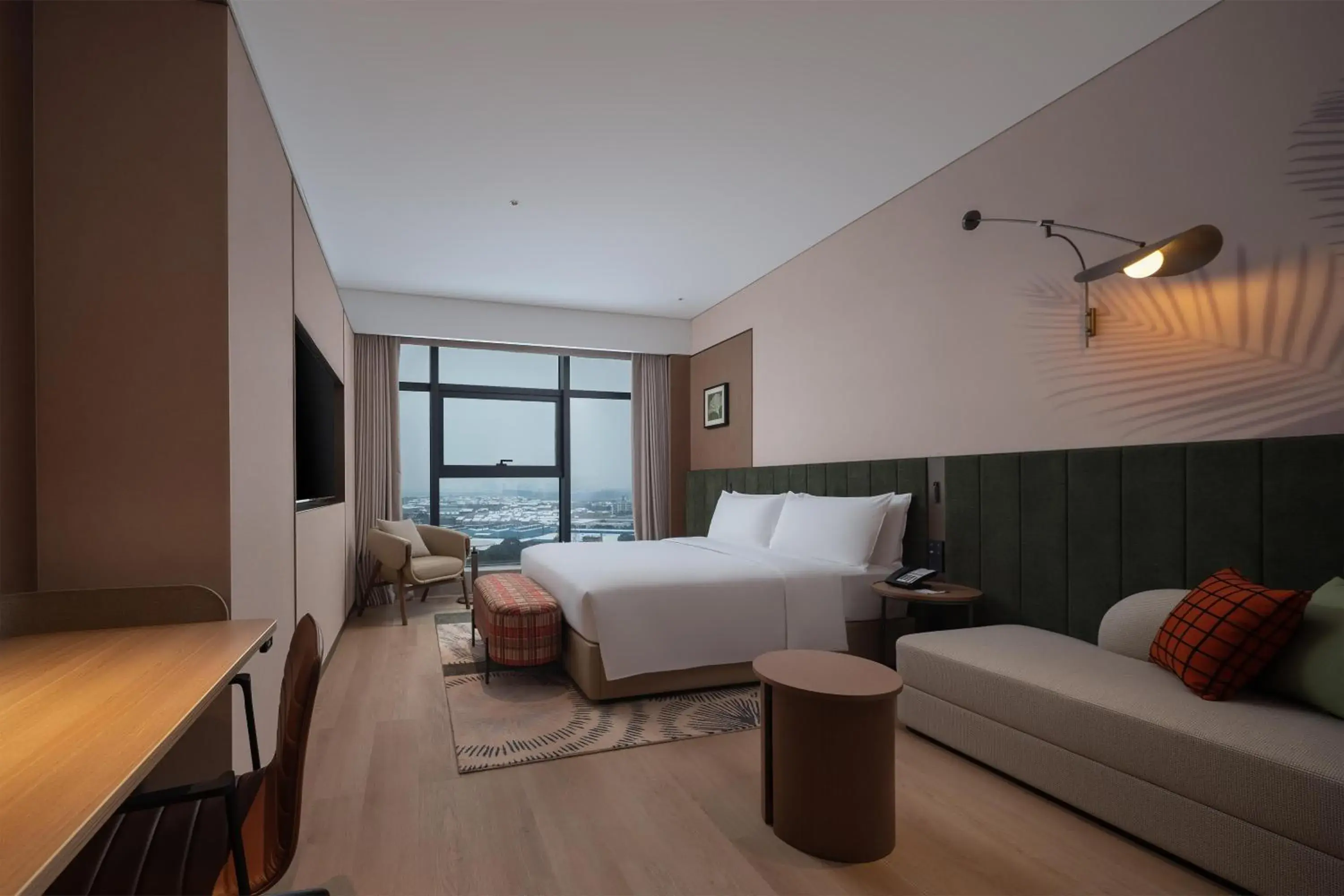 King Guest Room in Hilton Garden Inn Jingzhou Shashi King Guest Room in Hilton Garden Inn Jingzhou Shashi