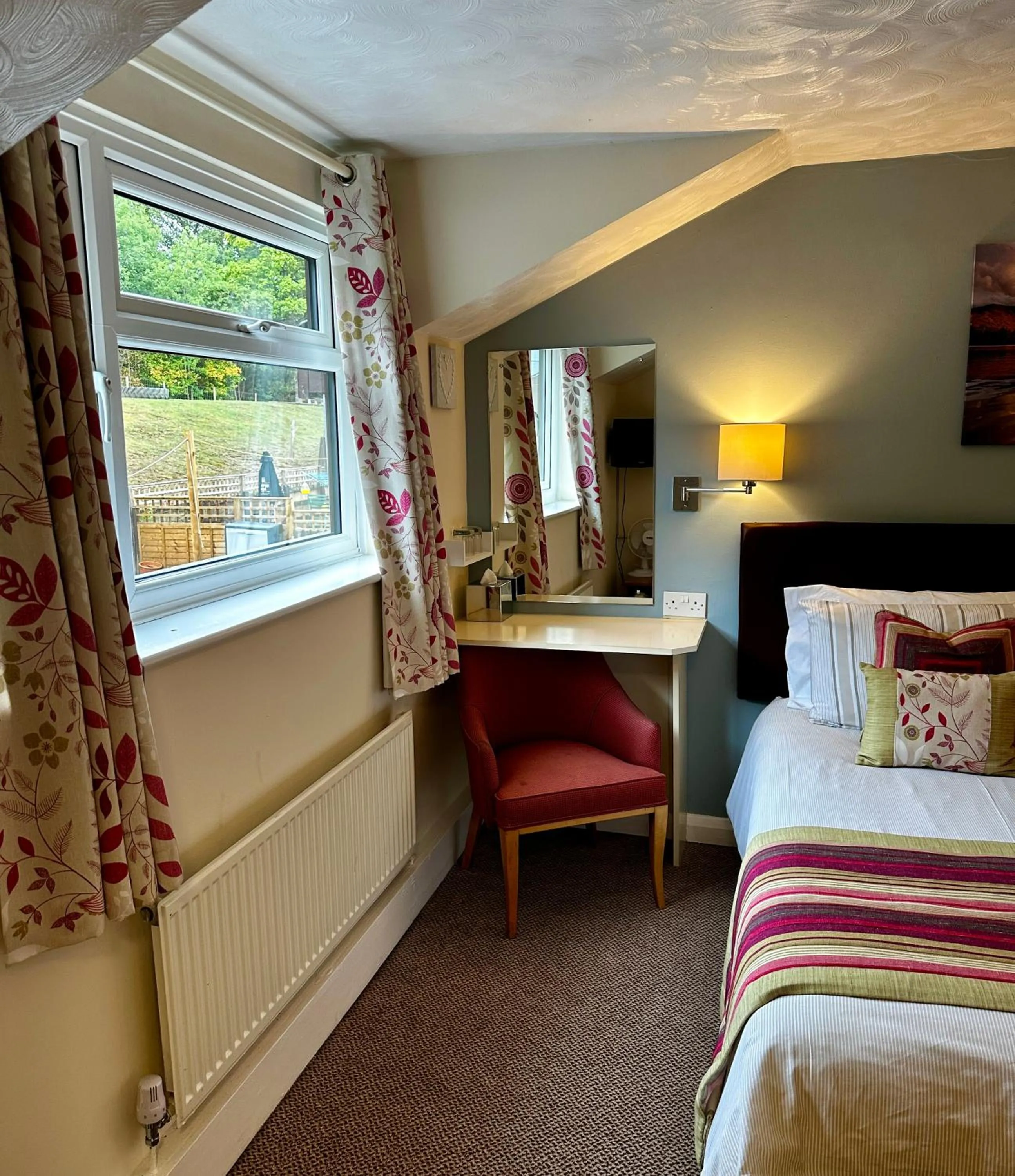 Bed in The Kings Head Inn