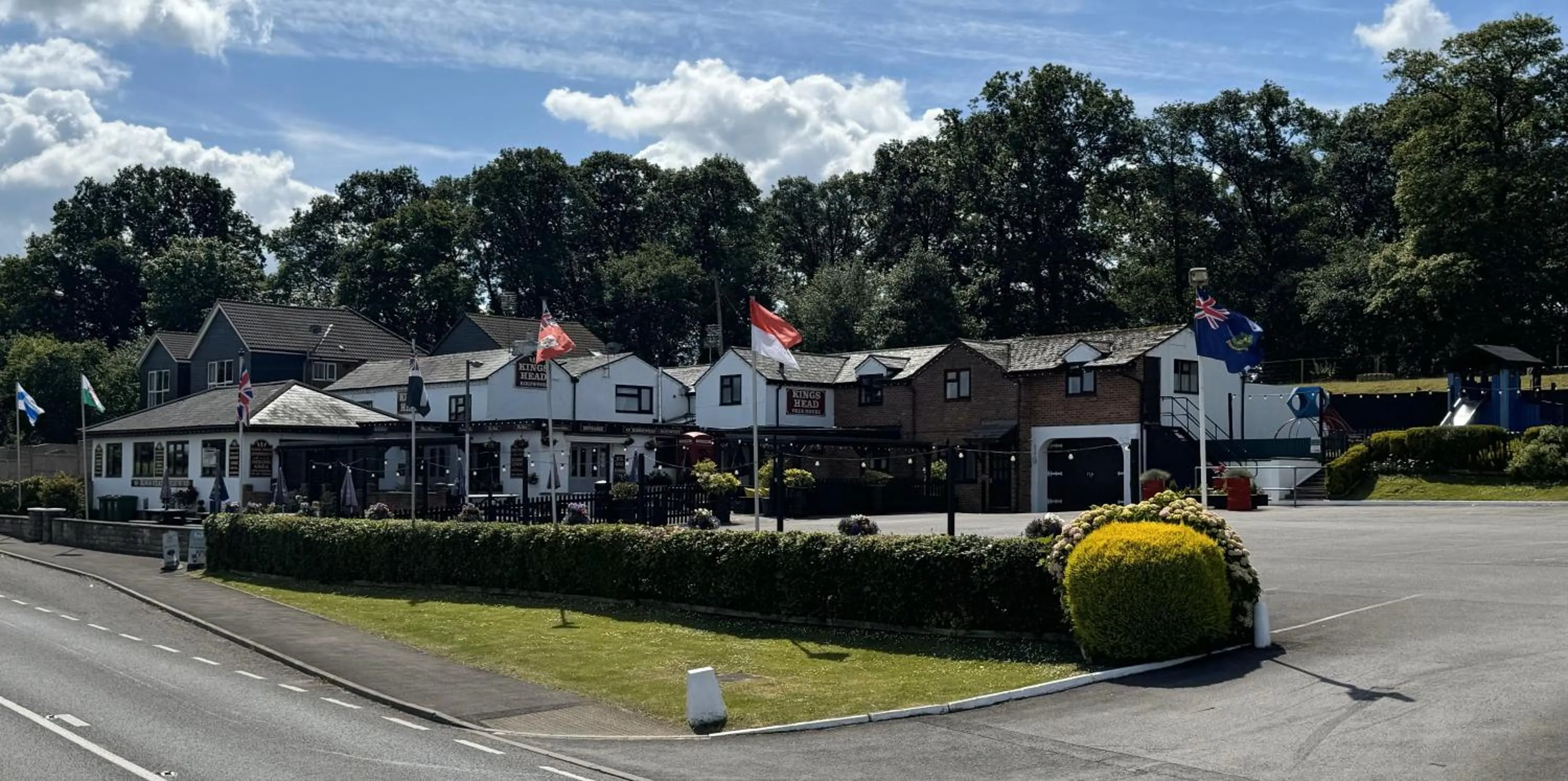 Property building in The Kings Head Inn