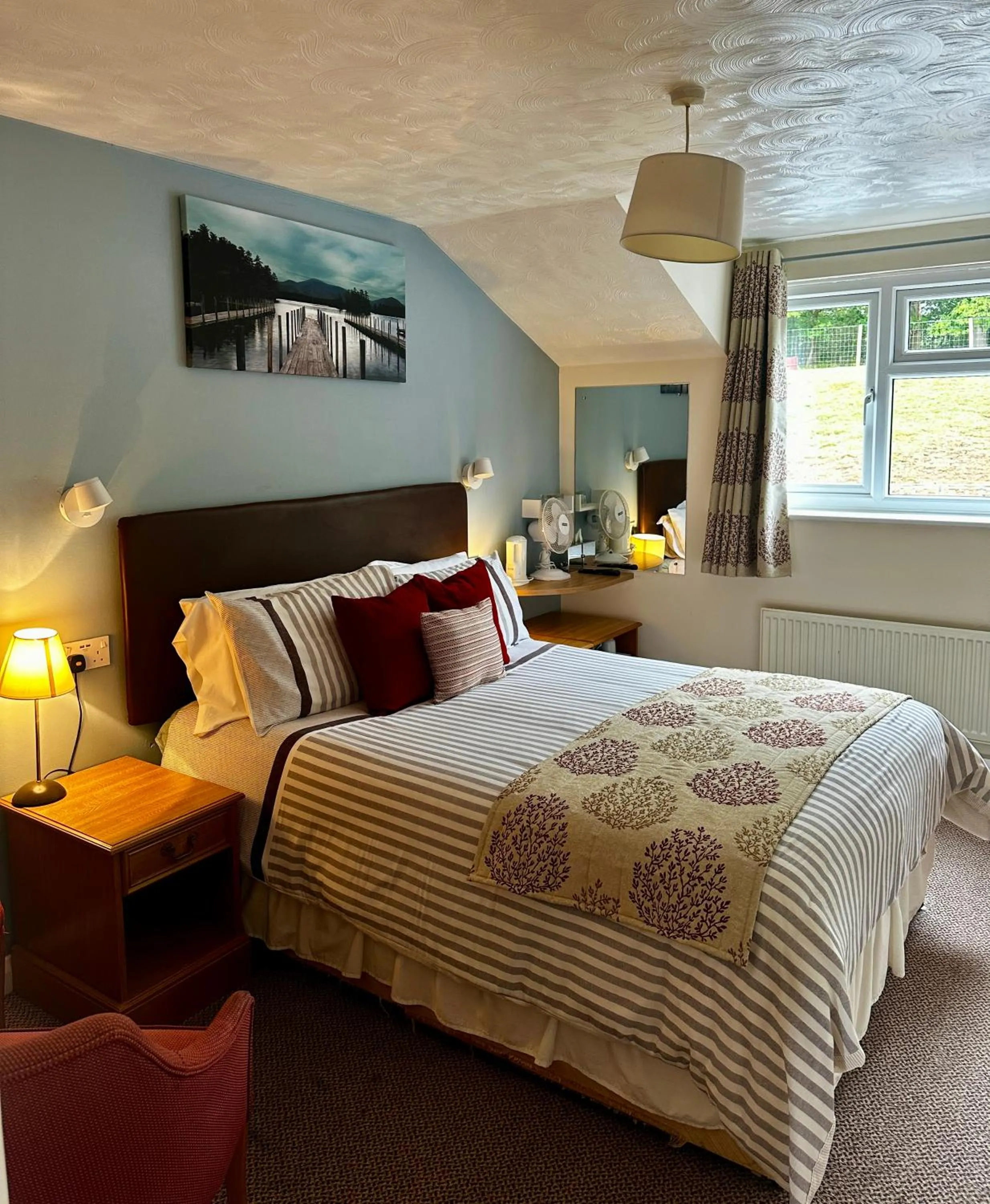Bed in The Kings Head Inn