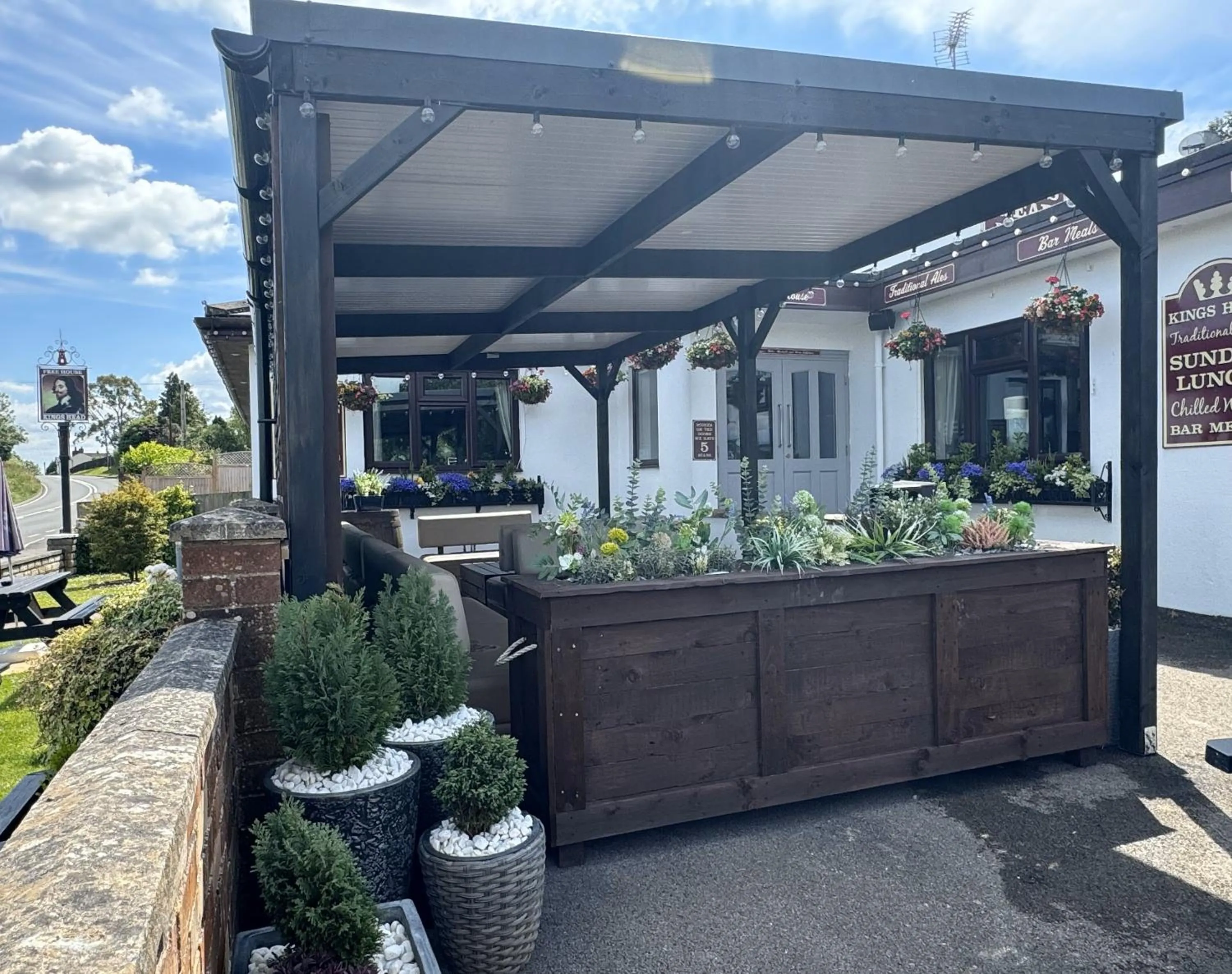 Property building in The Kings Head Inn