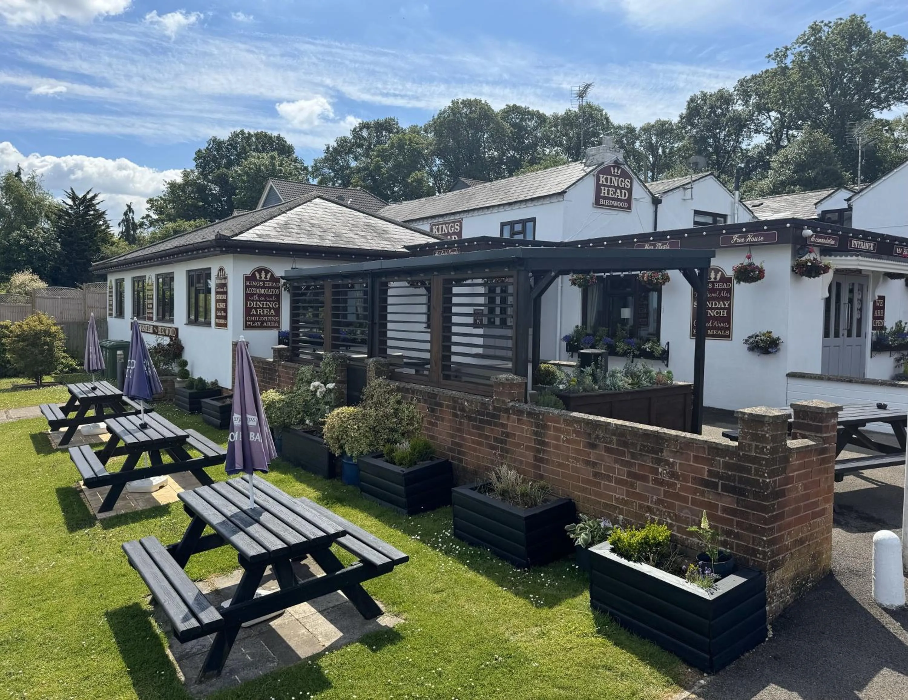 Property building in The Kings Head Inn