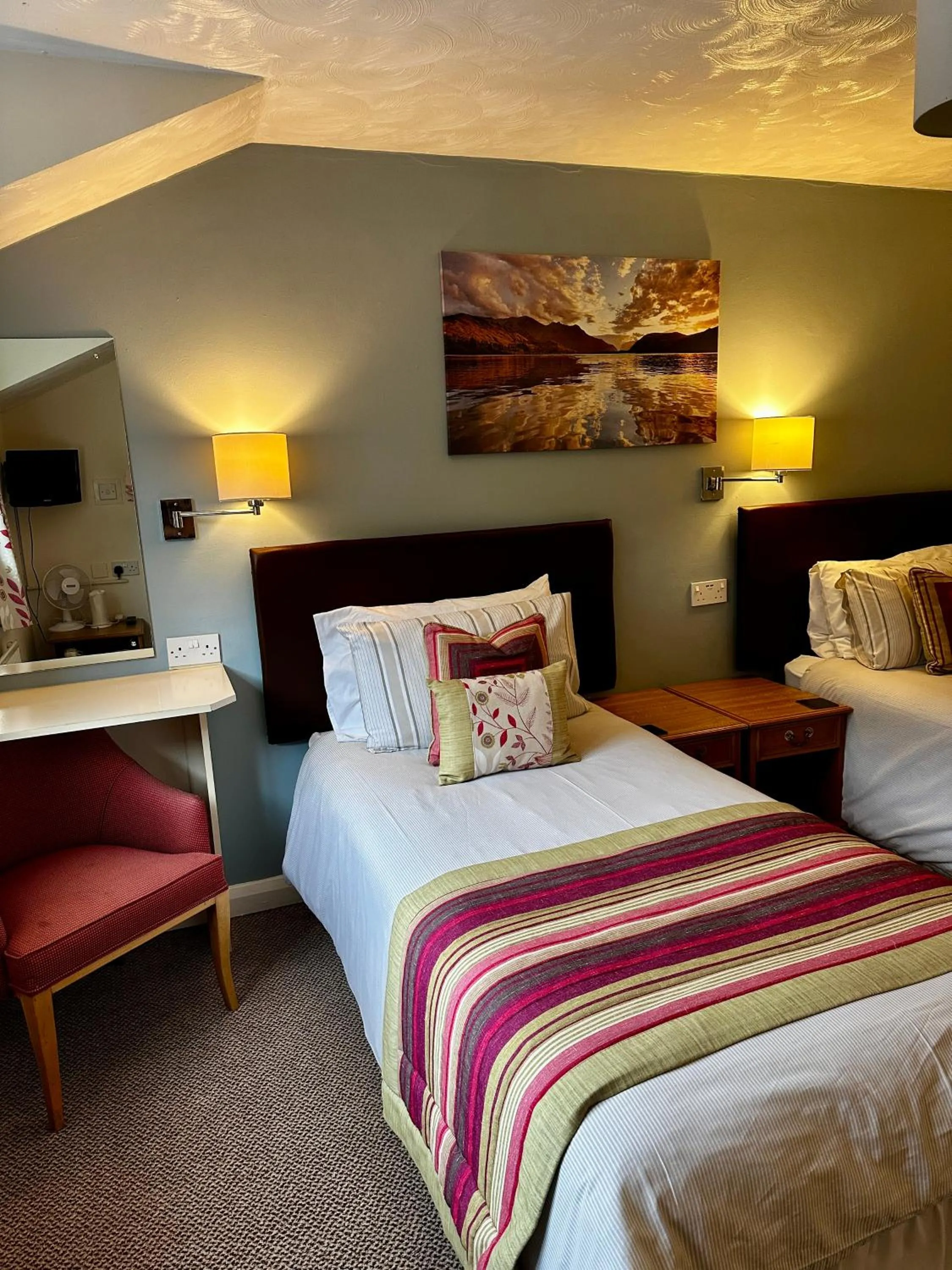 Bed in The Kings Head Inn