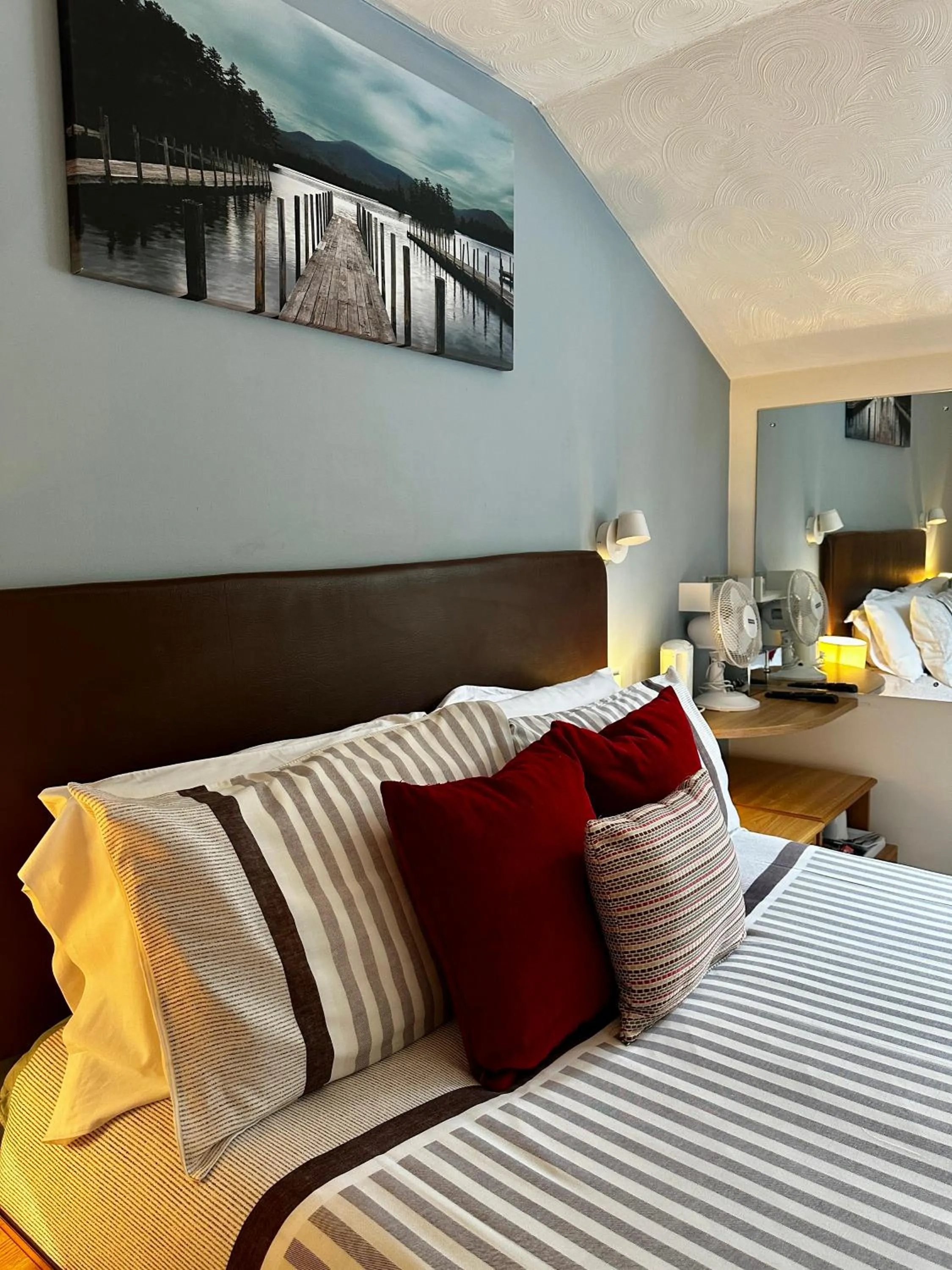 Bed in The Kings Head Inn