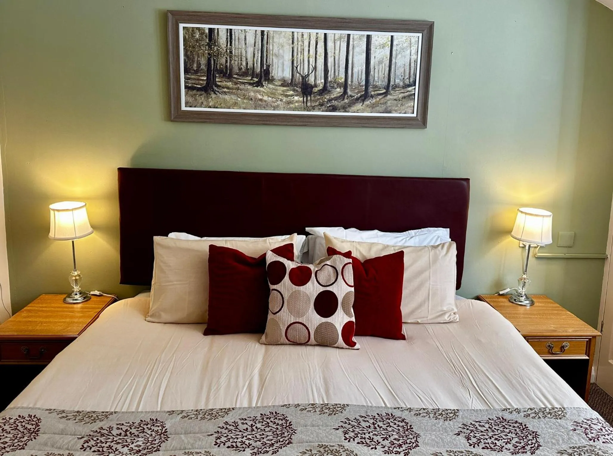 Bed in The Kings Head Inn