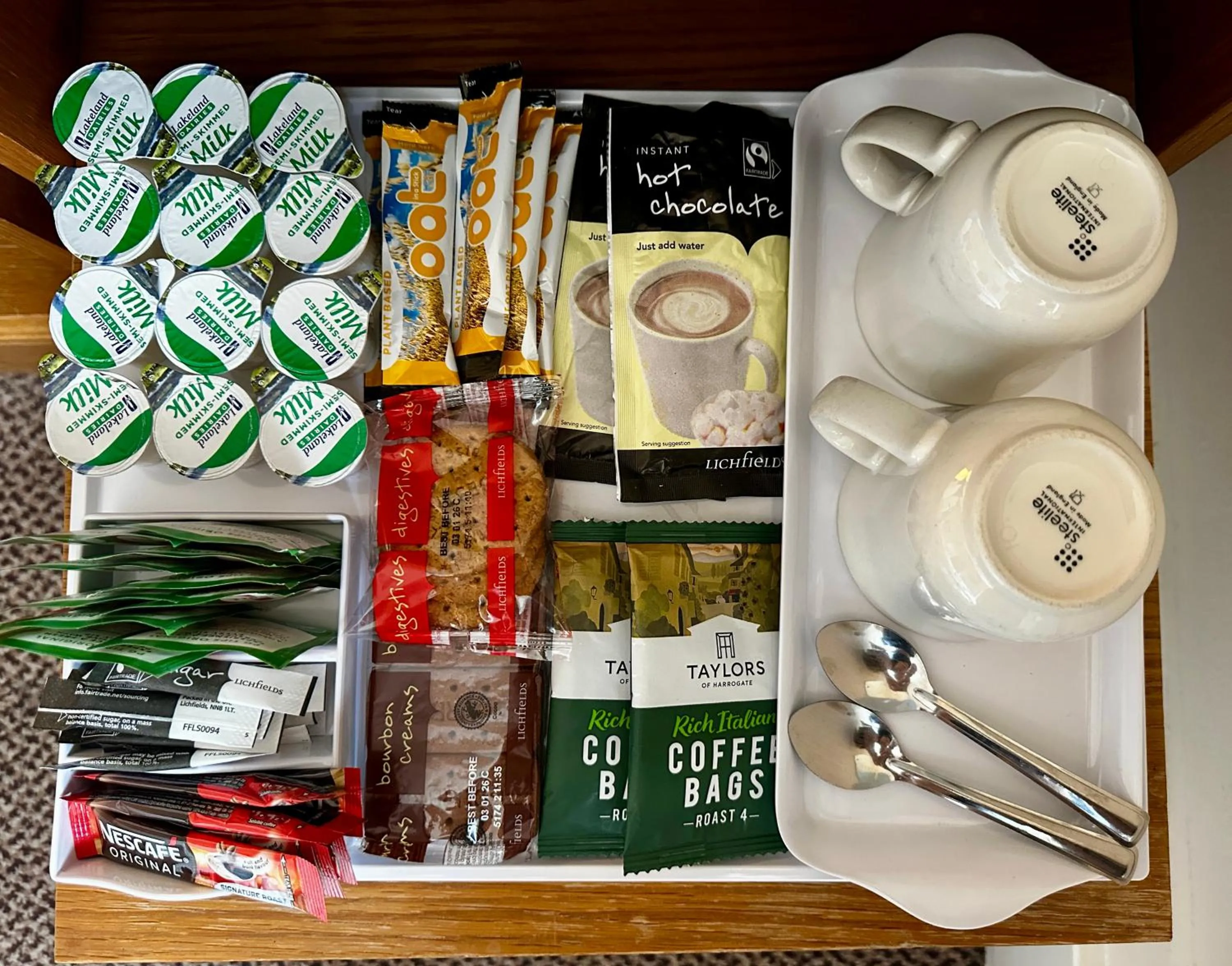 Coffee/tea facilities in The Kings Head Inn