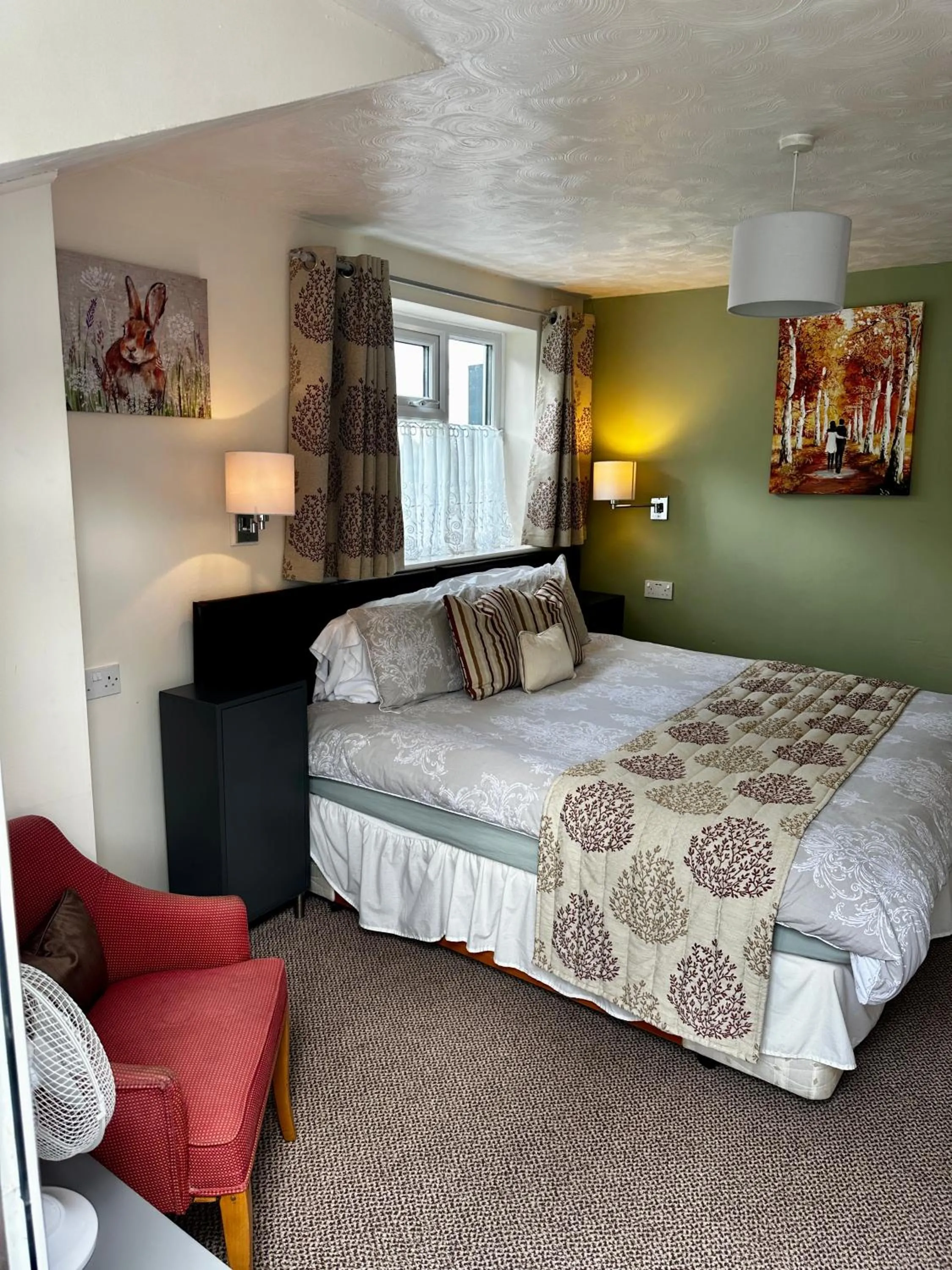 Bed in The Kings Head Inn