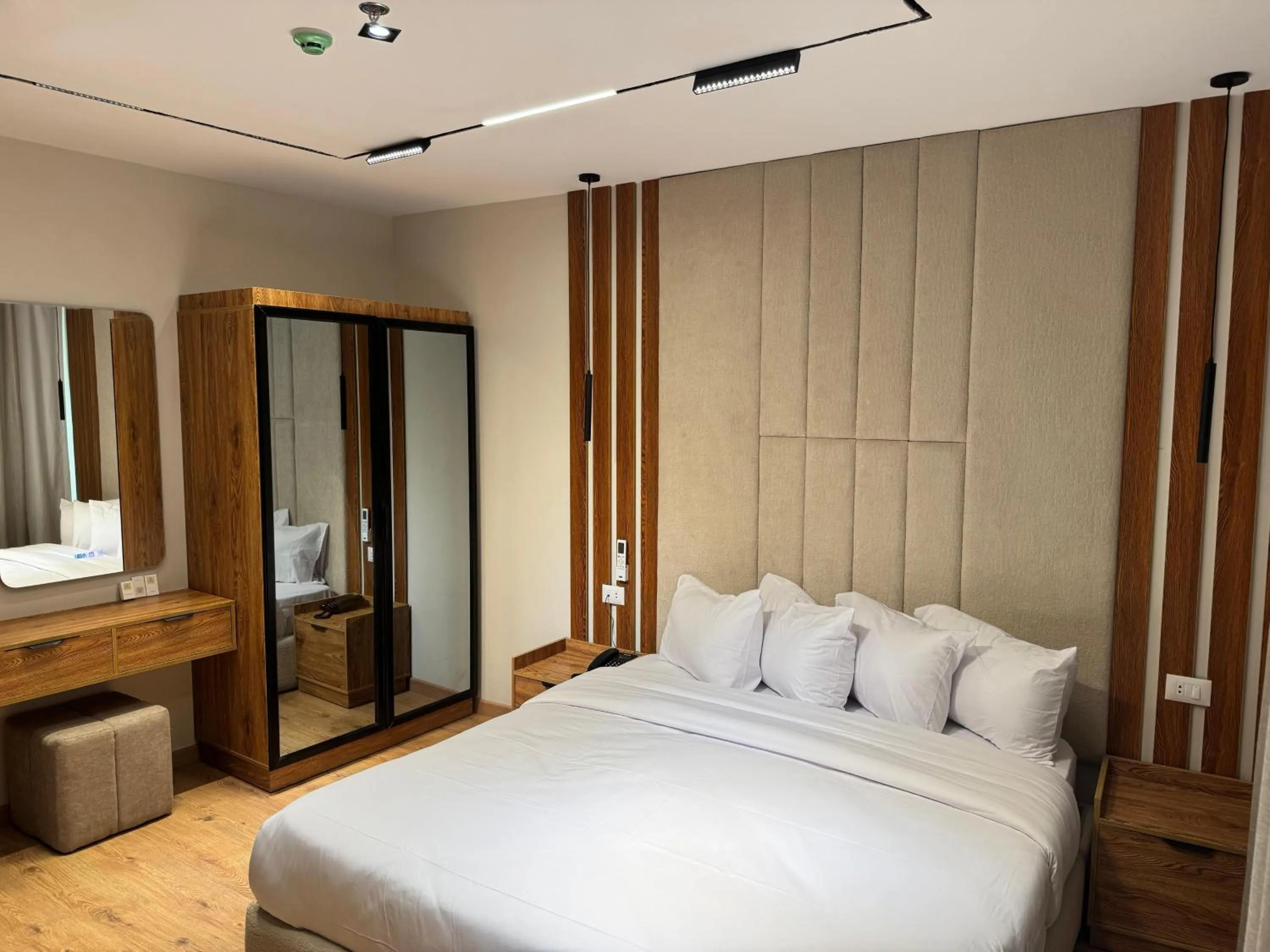 Bed in Palacio Pyramids Hotel