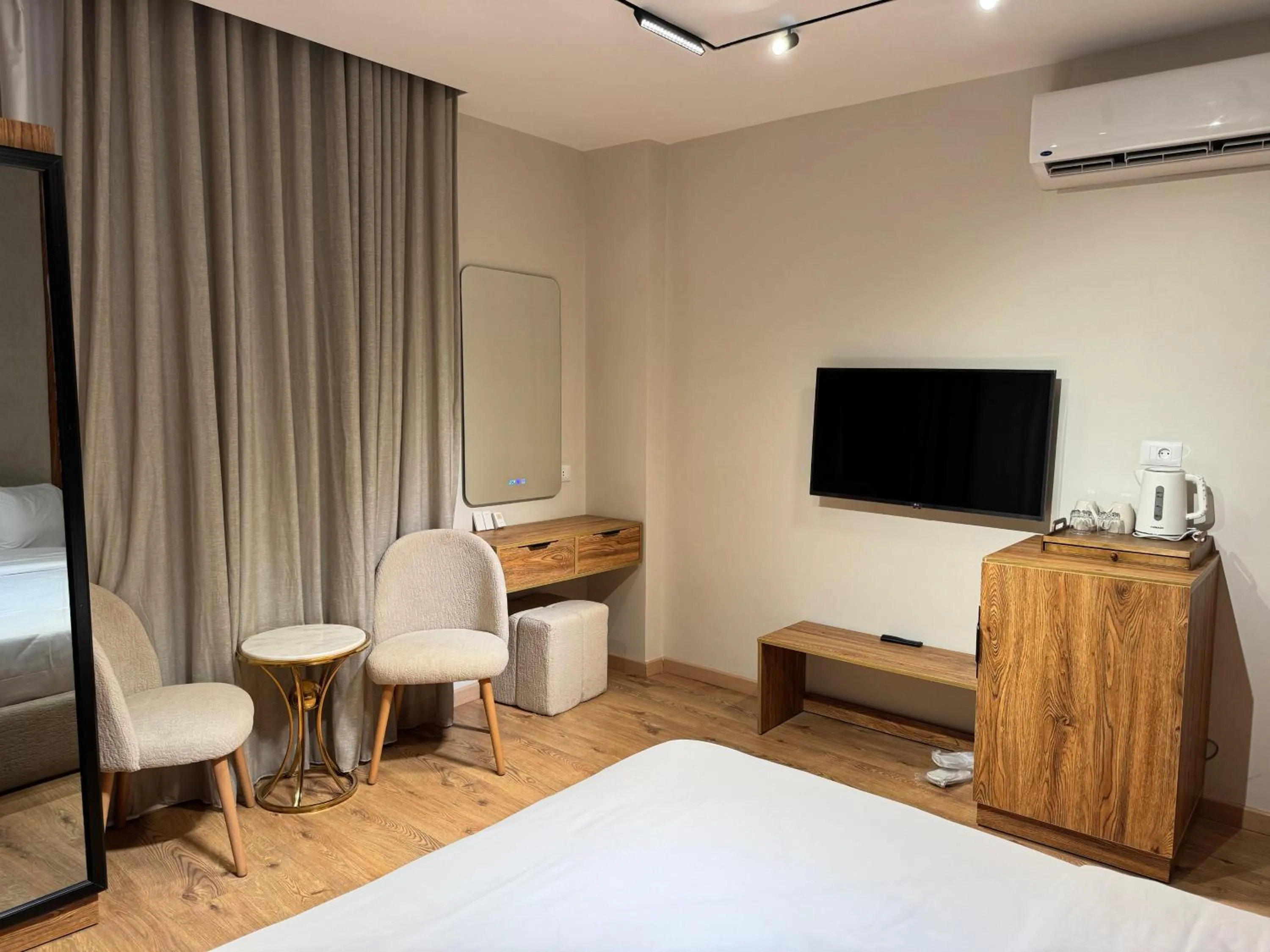 Bed in Palacio Pyramids Hotel