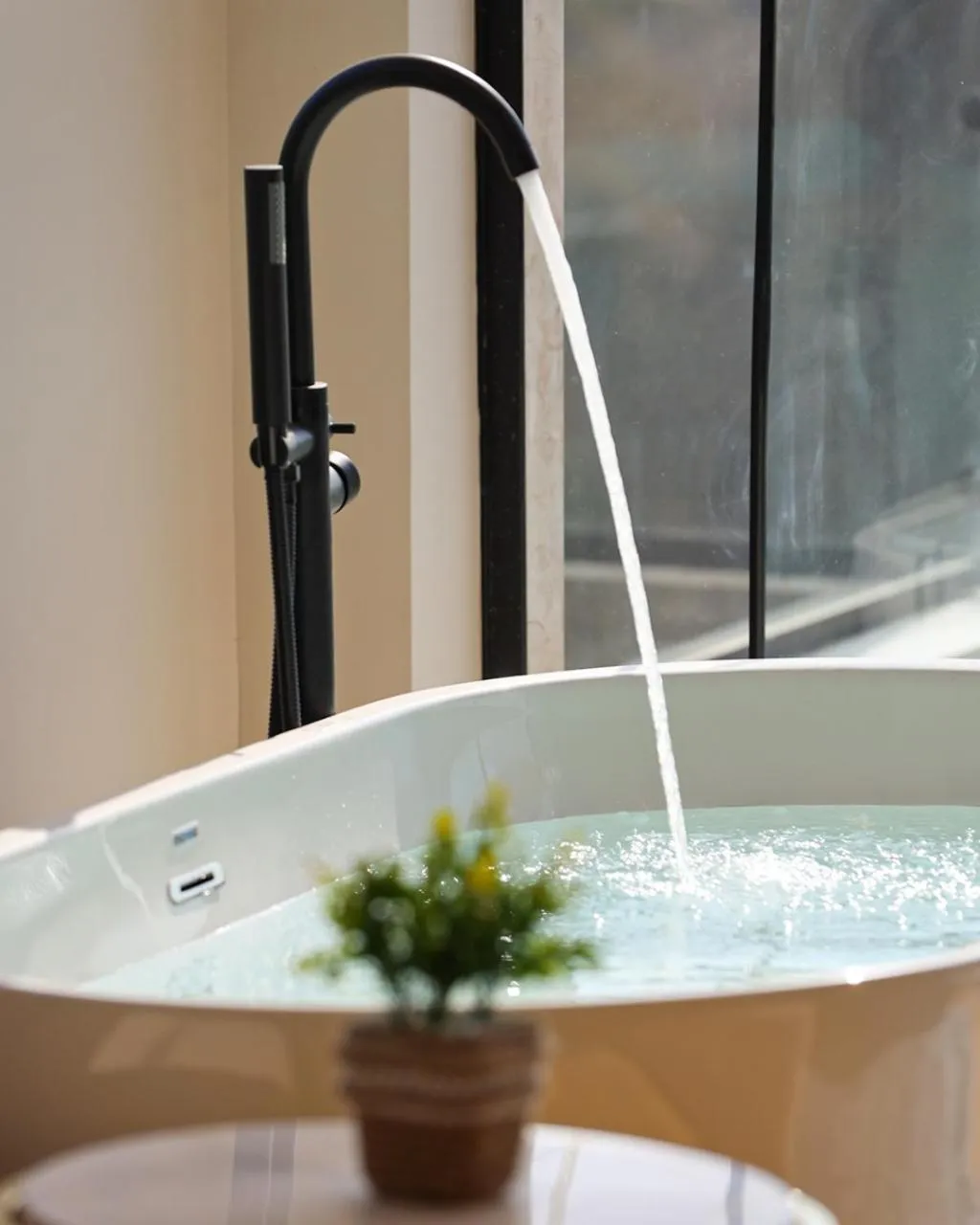 Hot Tub in Palacio Pyramids Hotel