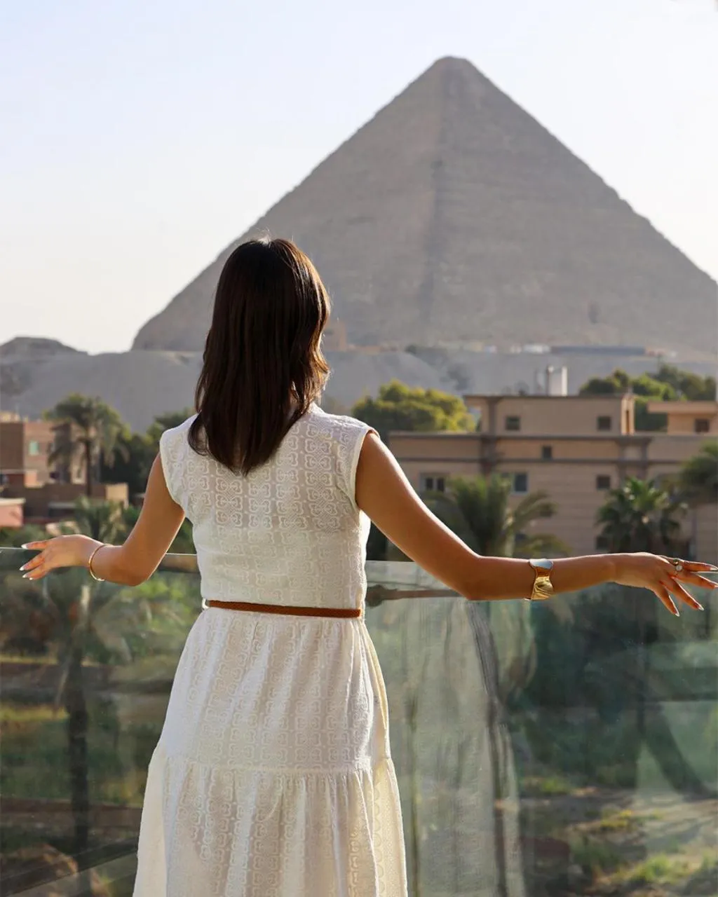 Day in Palacio Pyramids Hotel