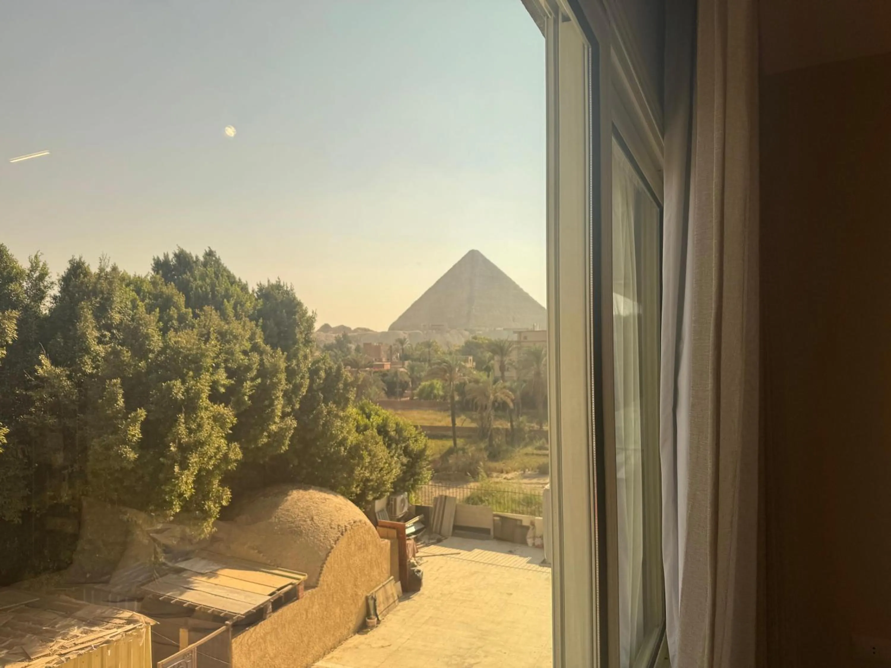 Day in Palacio Pyramids Hotel