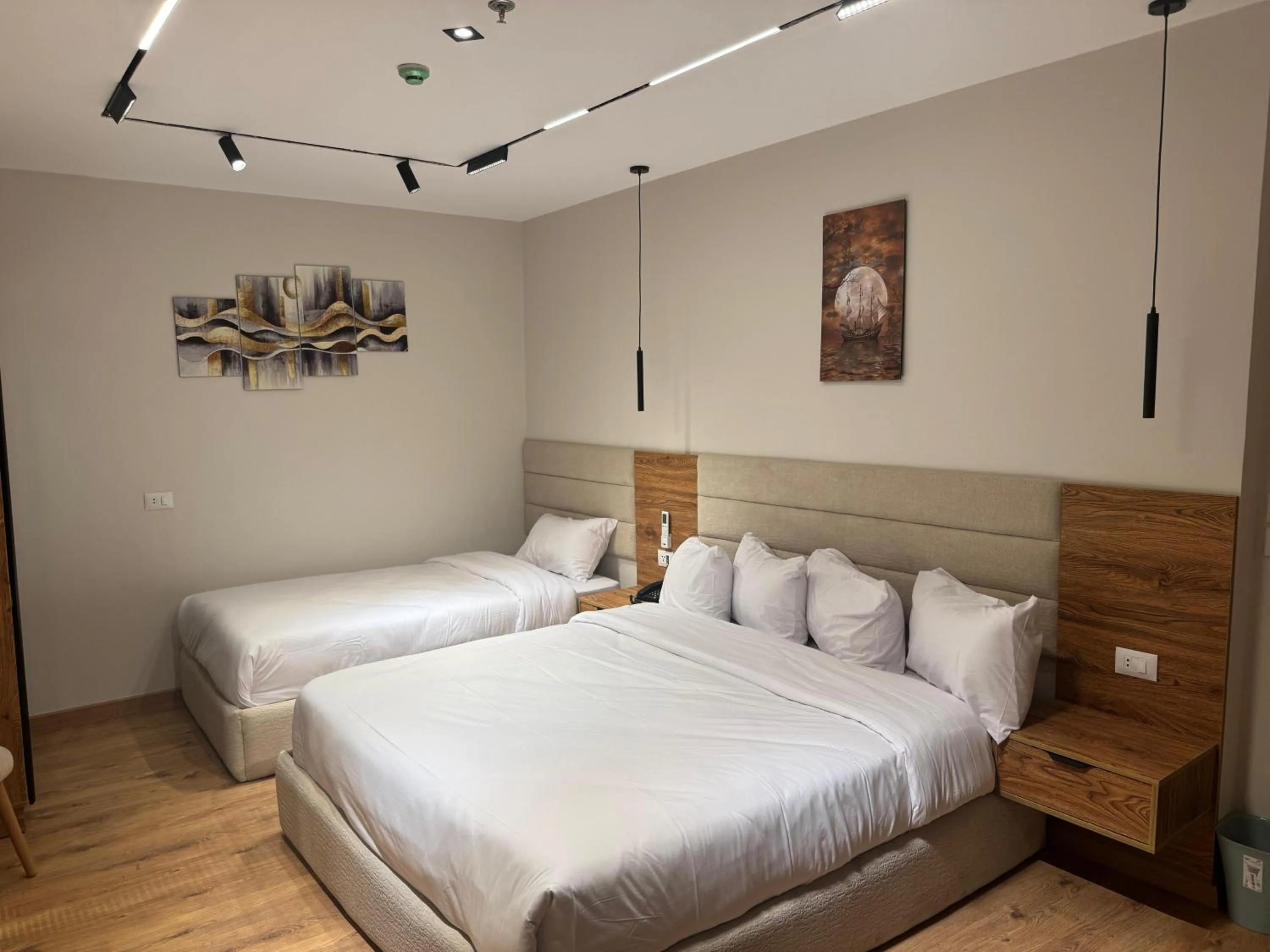 Bed in Palacio Pyramids Hotel