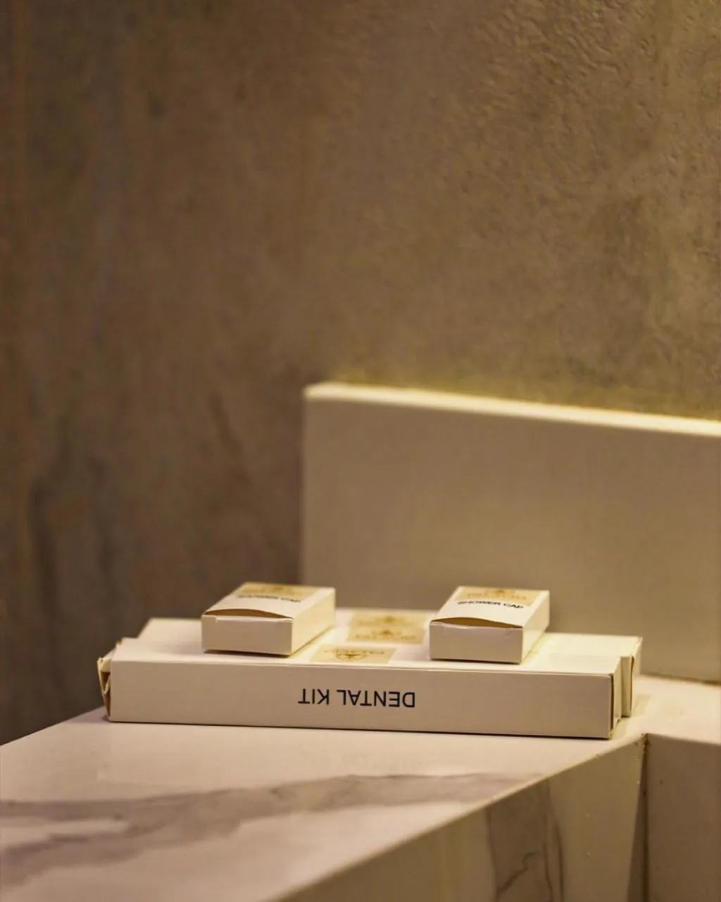 Text overlay in Palacio Pyramids Hotel