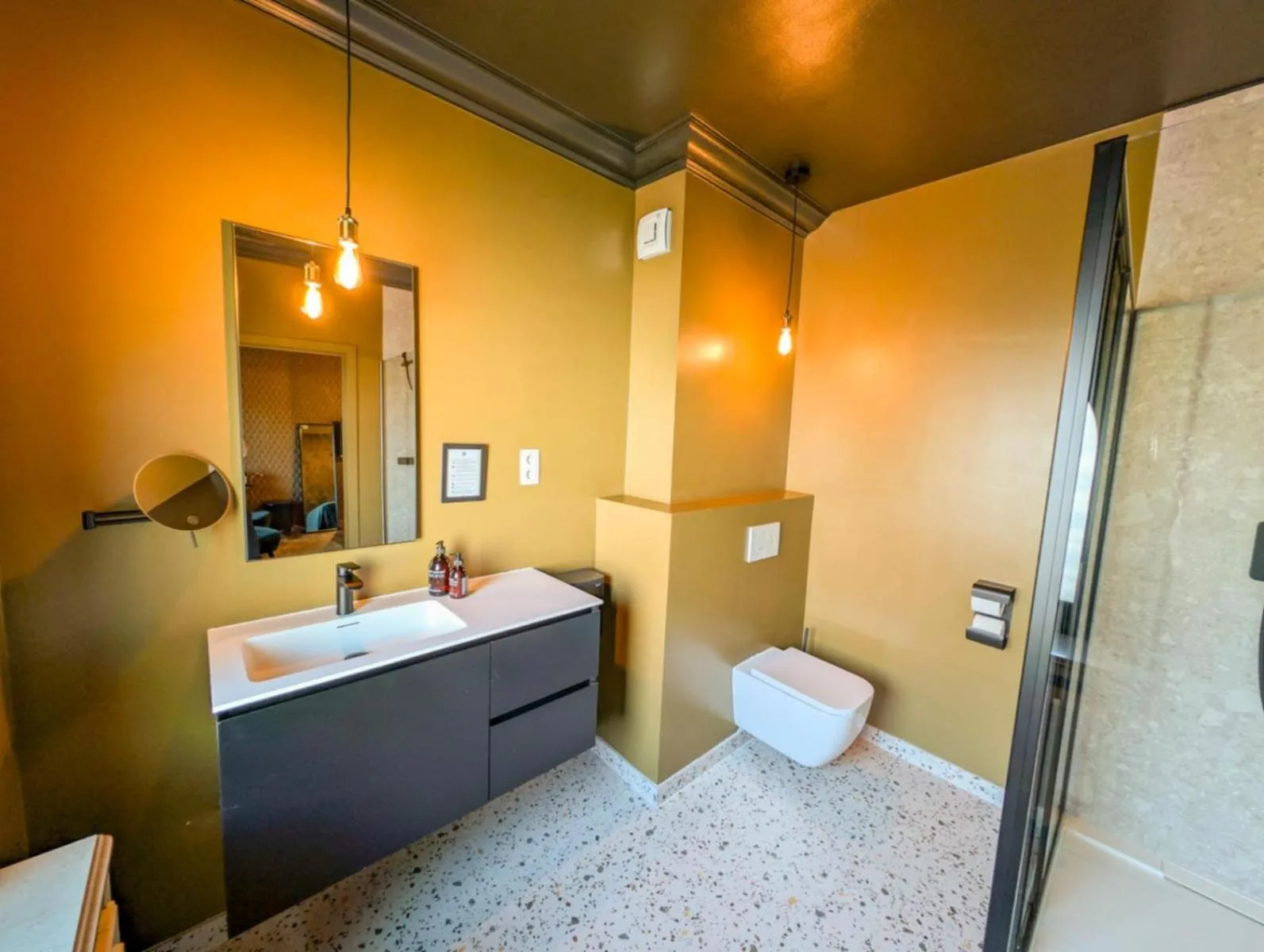 Shower in Porta Superia Boutique B&B