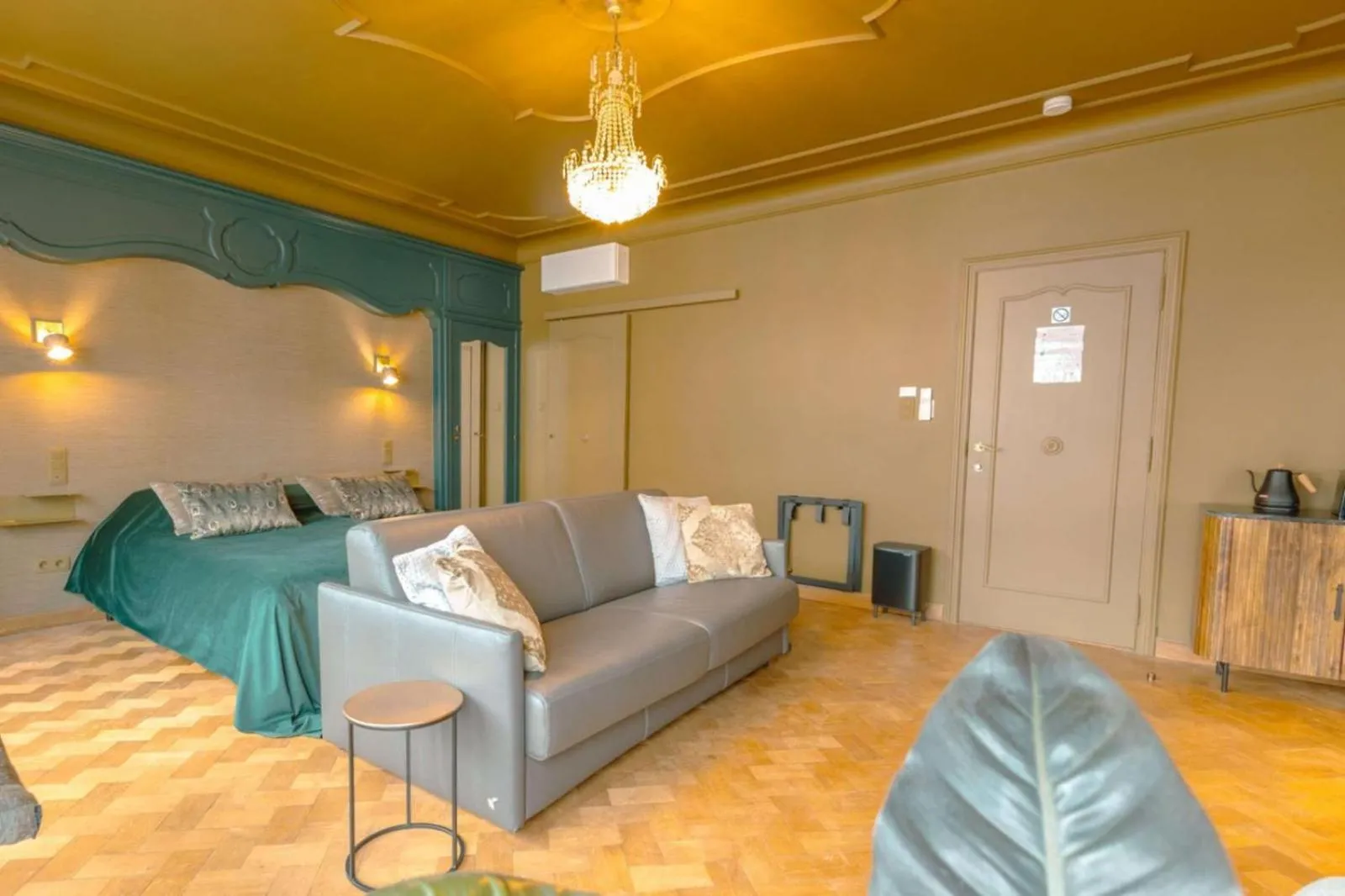 Photo of the whole room in Porta Superia Boutique B&B