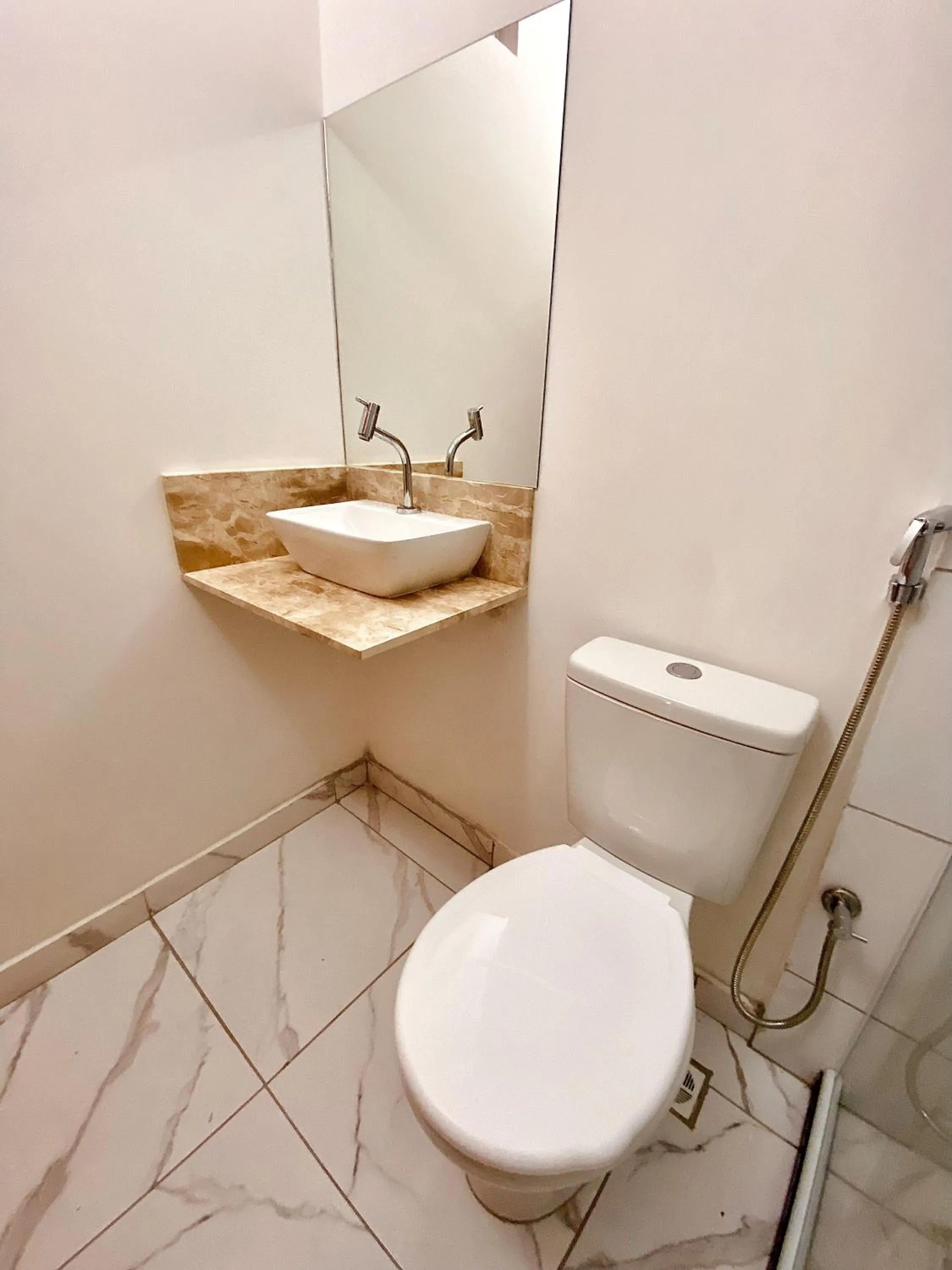 Toilet in Pousada Solana