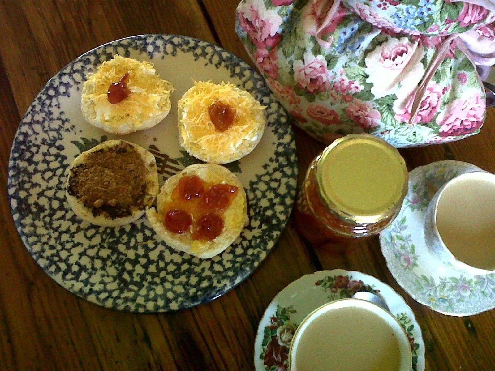 Breakfast in African Silhouette Guesthouse