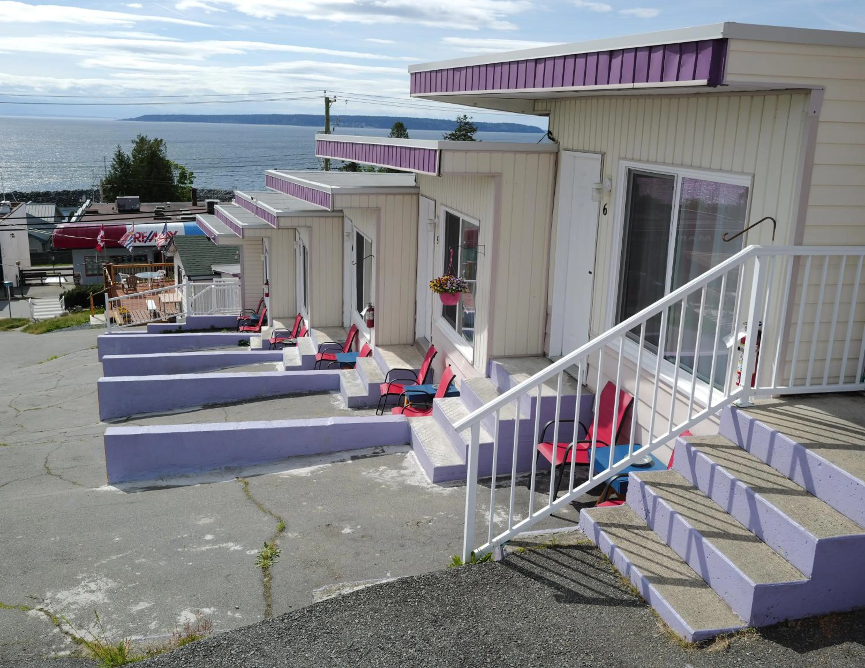 Westview Centre Motel Ltd