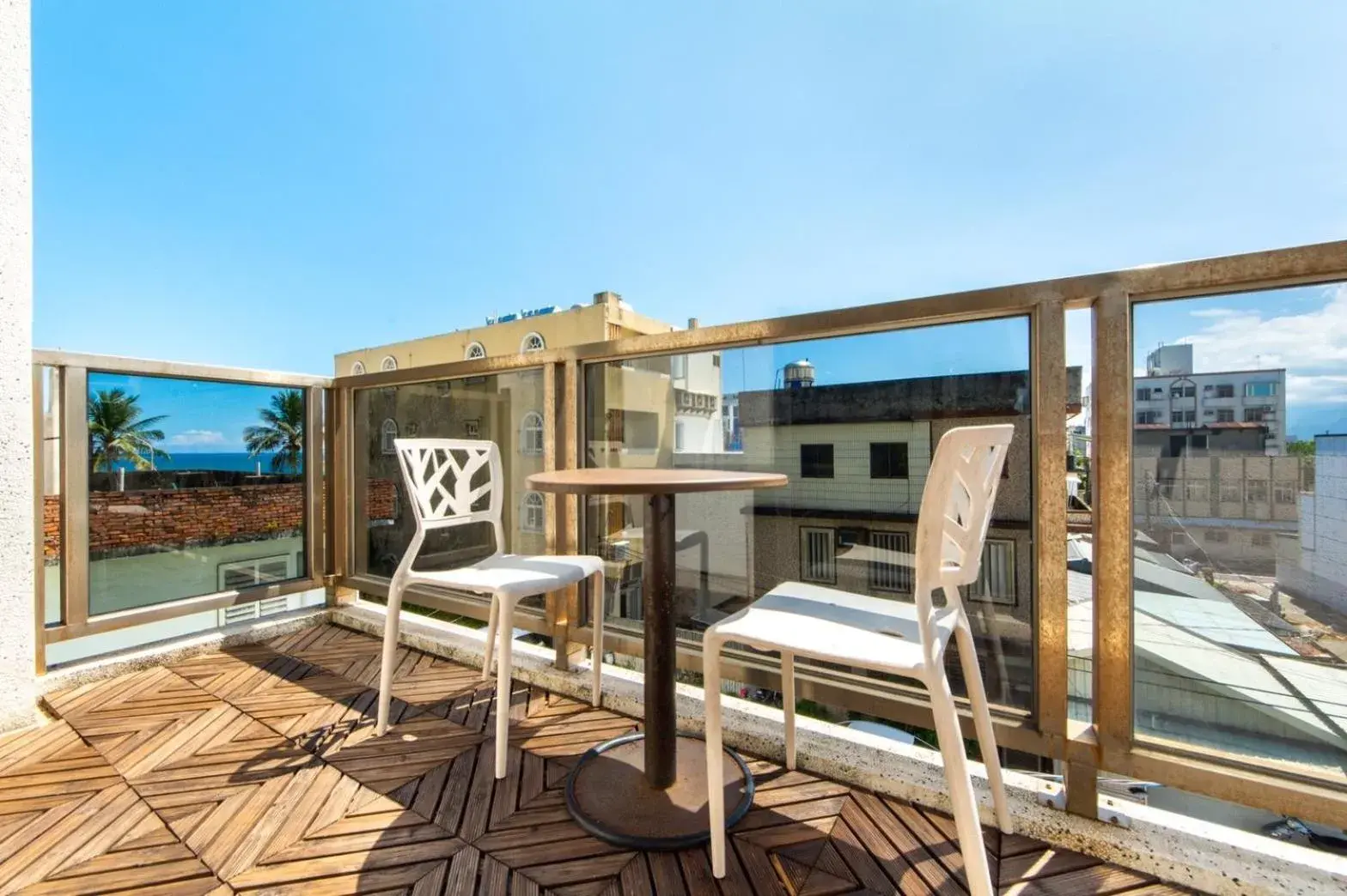 Balcony/Terrace in Long To Sea Again Balcony/Terrace in Long To Sea Again